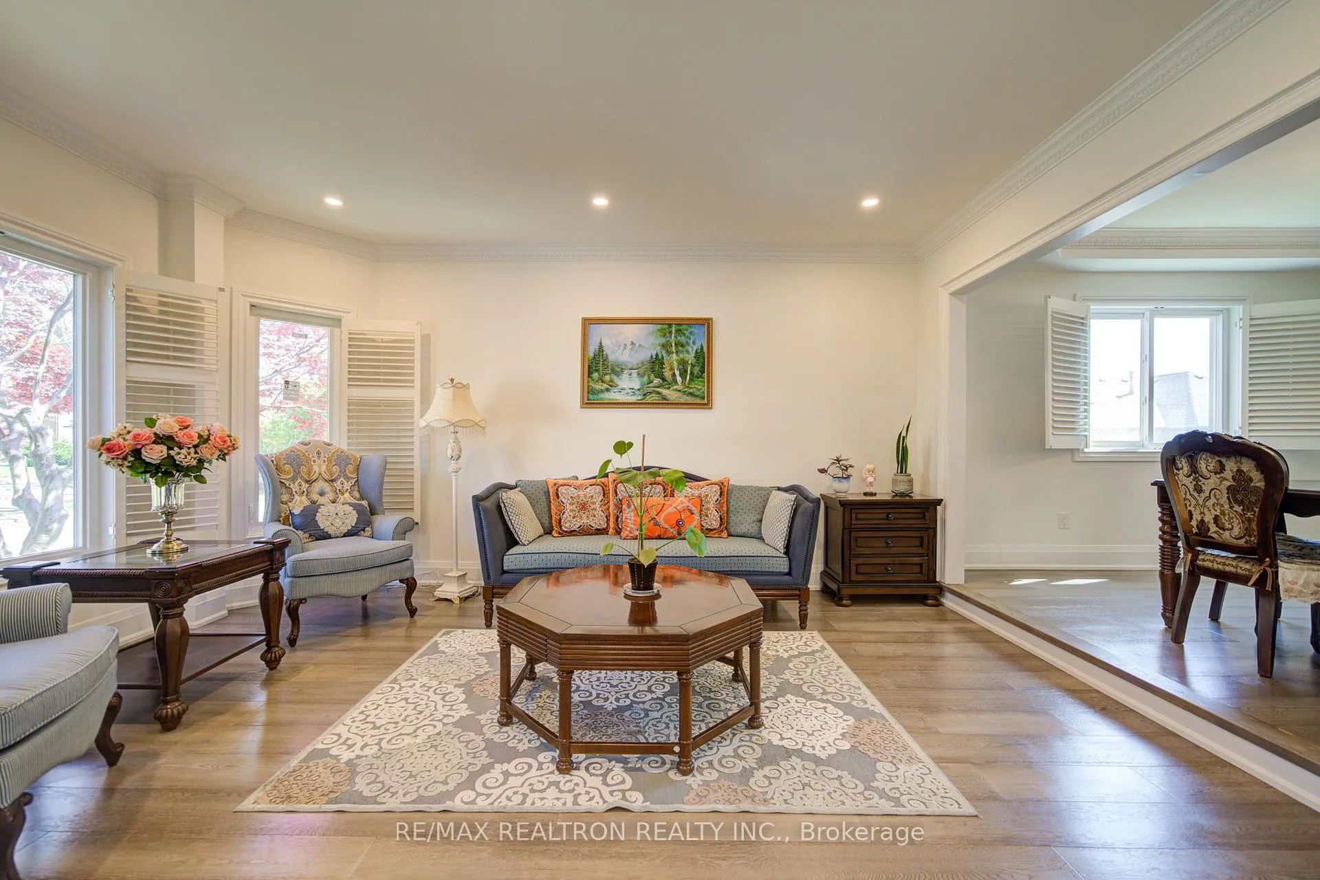Photo 6 of 32 Dumfries Drive, Markham, Cachet — HOMEH