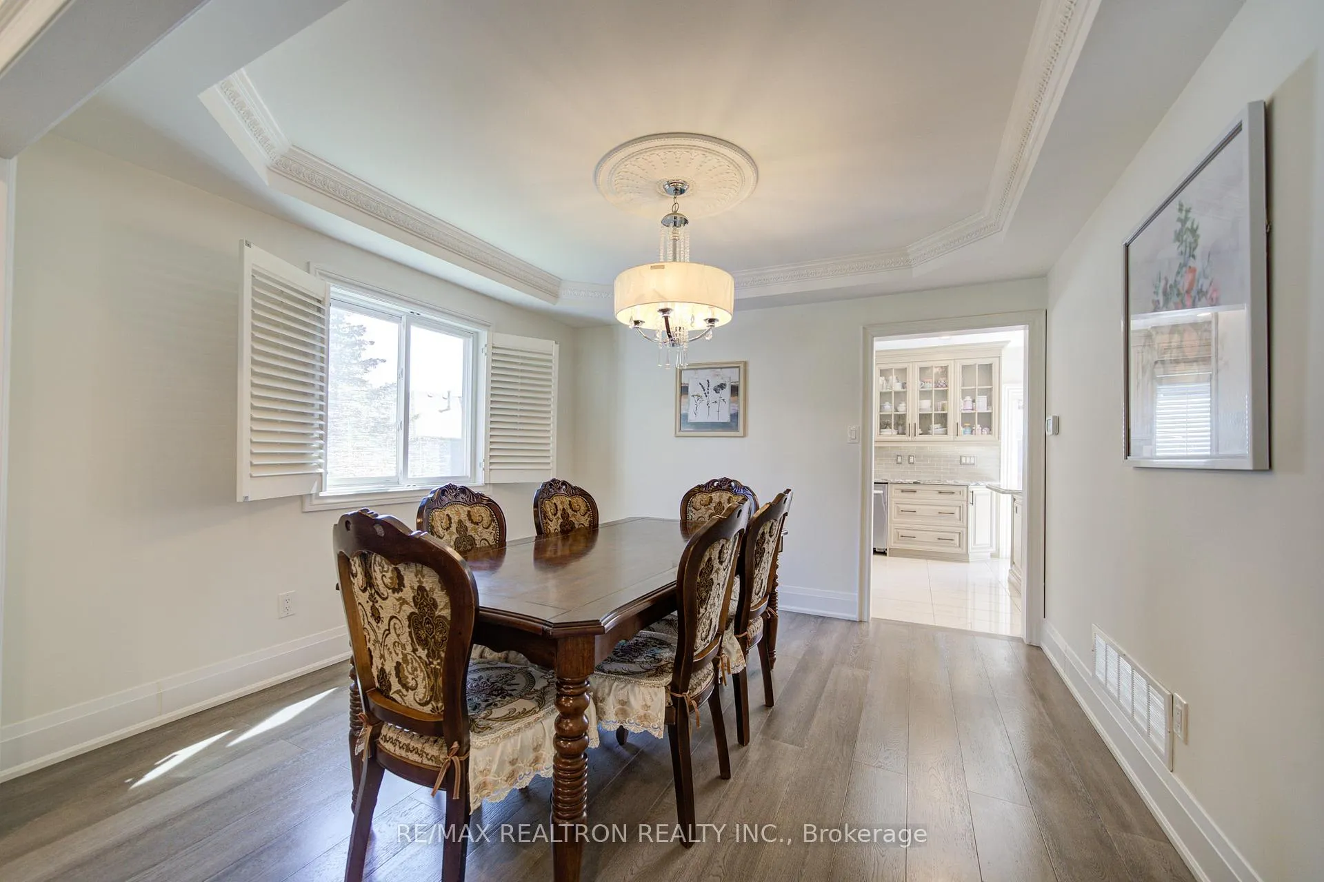Photo 8 of 32 Dumfries Drive, Markham, Cachet — HOMEH