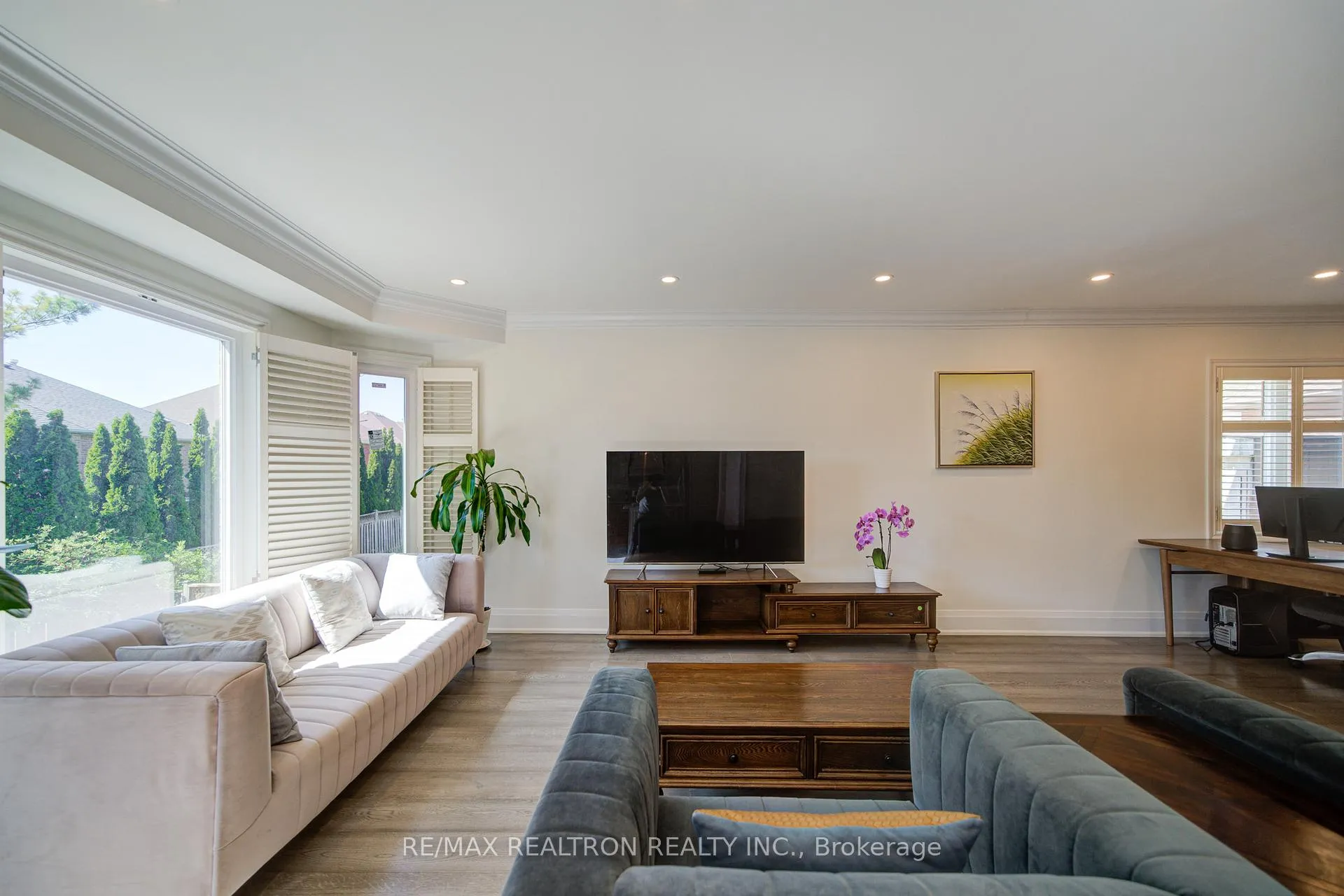 Photo 14 of 32 Dumfries Drive, Markham, Cachet — HOMEH