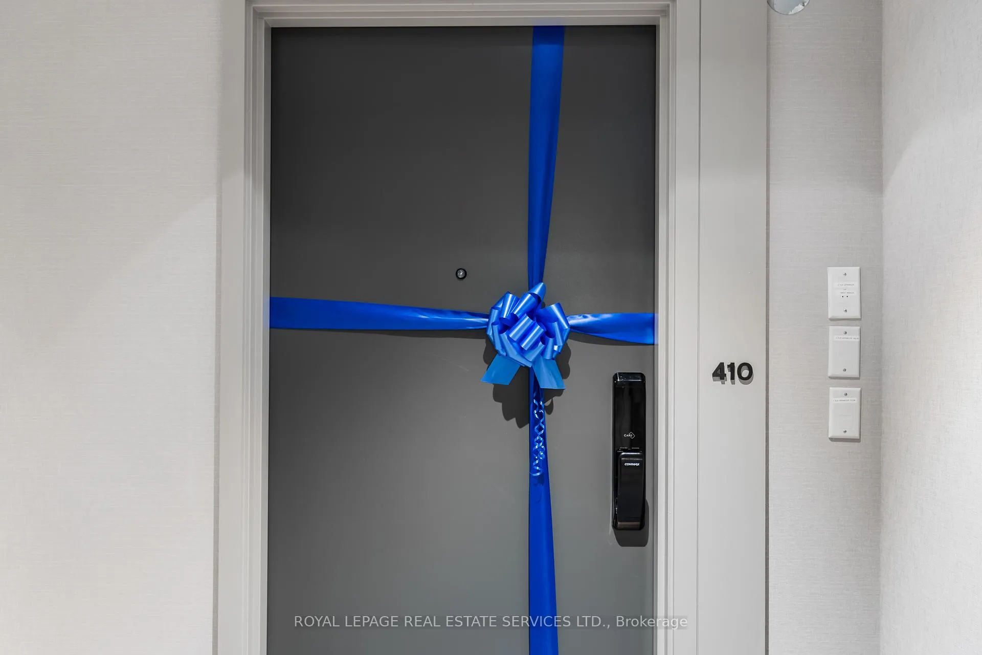 Photo 3 of Unit 410, 335 Wheat Boom Drive, Oakville, Joshua Meadows — HOMEH