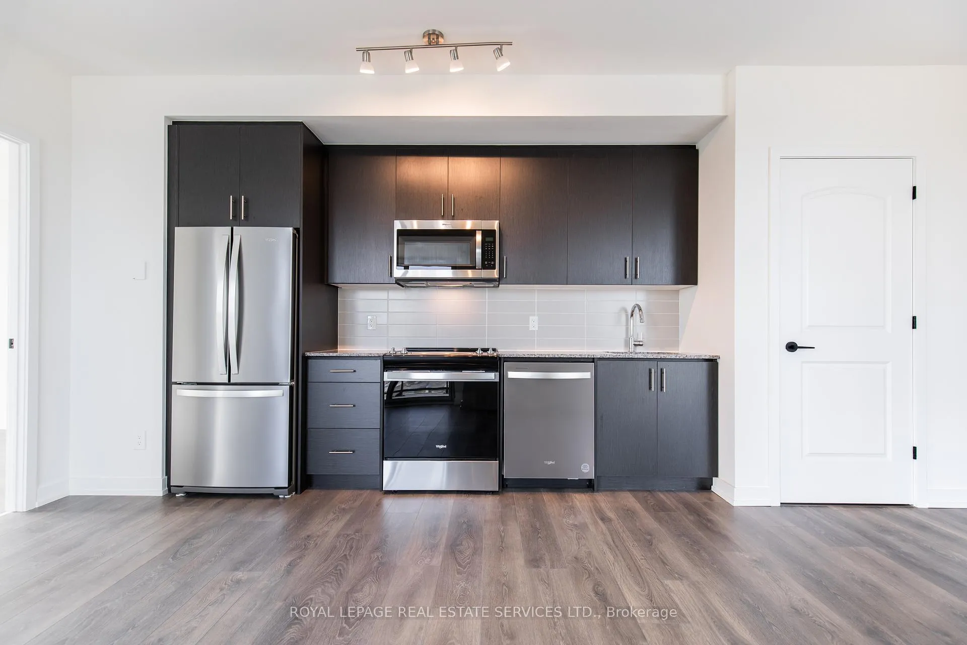 Photo 9 of Unit 410, 335 Wheat Boom Drive, Oakville, Joshua Meadows — HOMEH