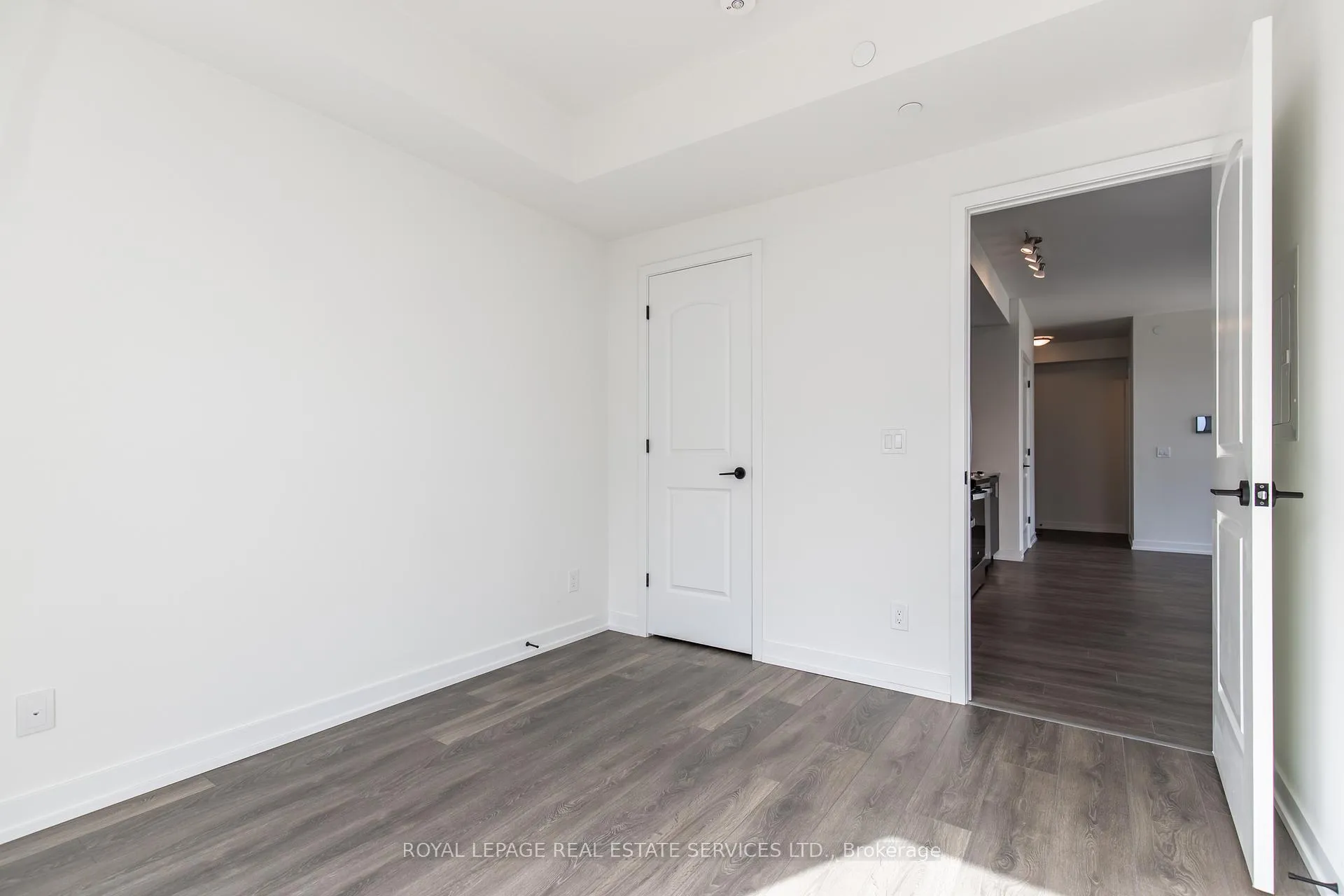 Photo 17 of Unit 410, 335 Wheat Boom Drive, Oakville, Joshua Meadows — HOMEH