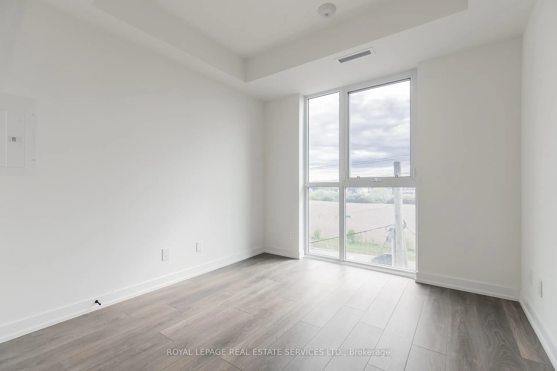 Photo 18 of Unit 410, 335 Wheat Boom Drive, Oakville, Joshua Meadows — HOMEH