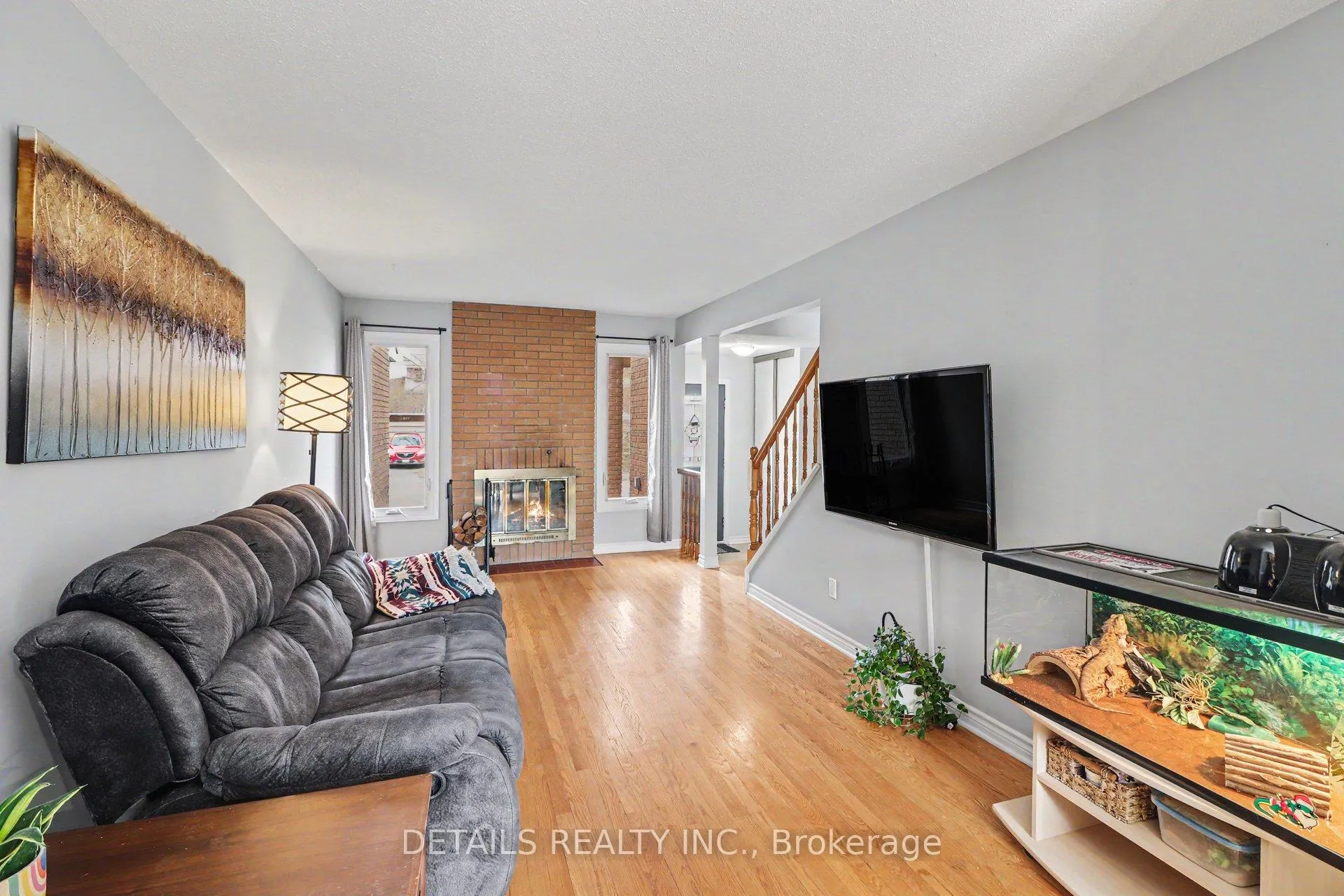 Photo 6 of 1078 St Jovite Ridge, Ottawa, Convent Glen North — HOMEH