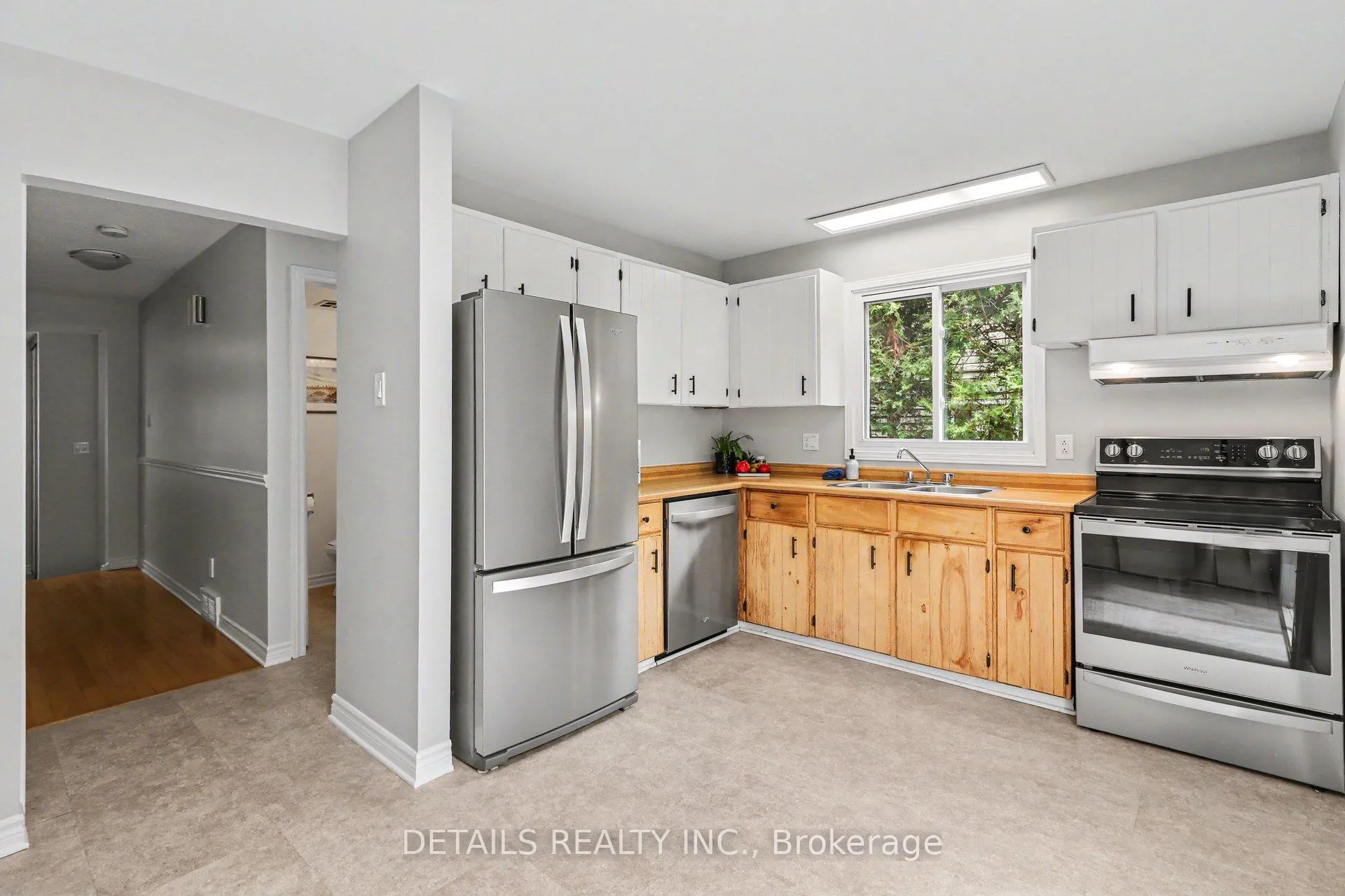 Photo 10 of 1078 St Jovite Ridge, Ottawa, Convent Glen North — HOMEH