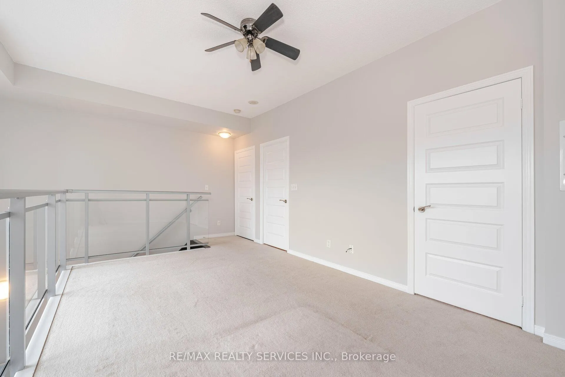 Photo 18 of Unit 211, 215 Queen Street E, Brampton, Queen Street Corridor — HOMEH