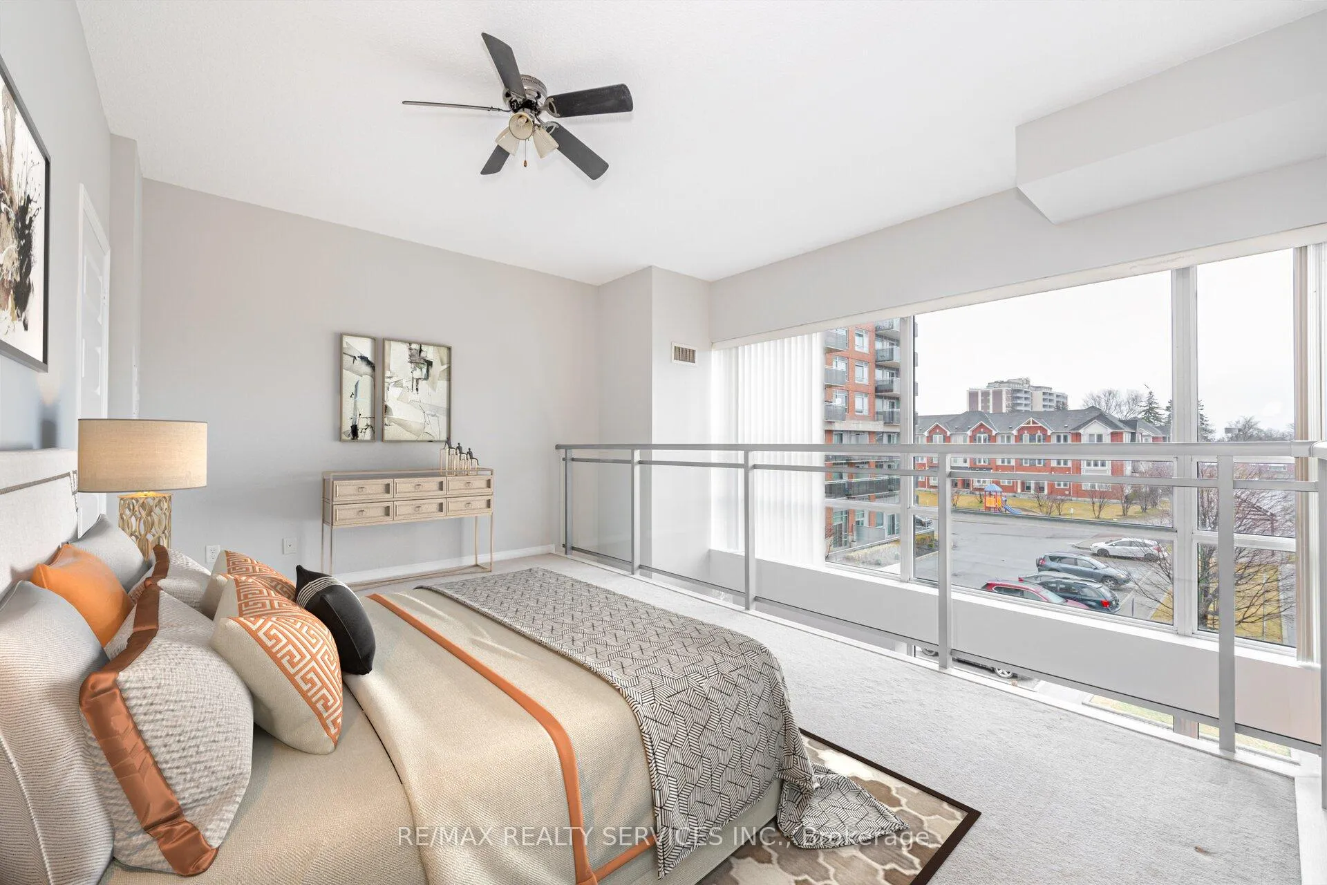 Photo 21 of Unit 211, 215 Queen Street E, Brampton, Queen Street Corridor — HOMEH