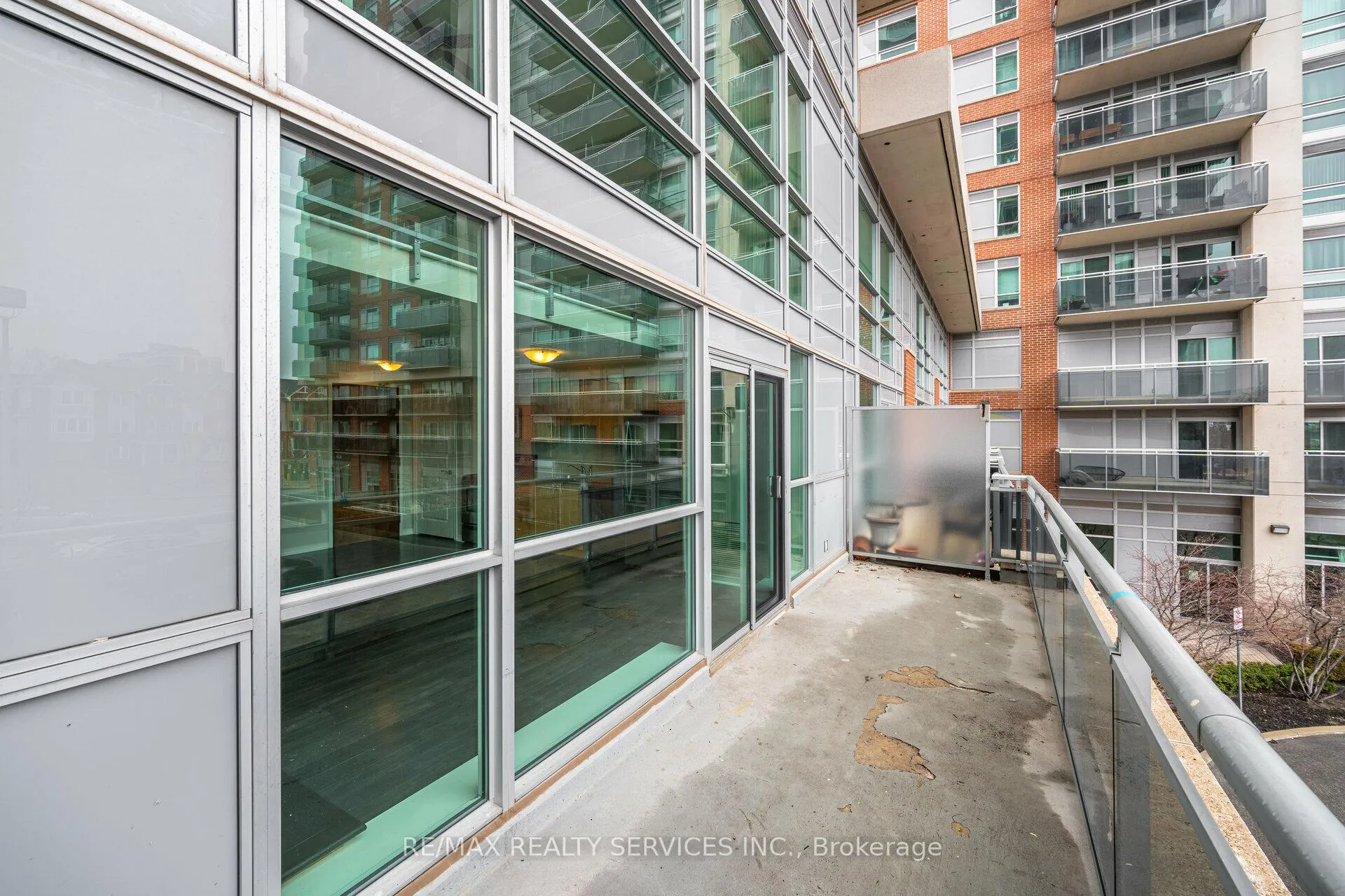 Photo 28 of Unit 211, 215 Queen Street E, Brampton, Queen Street Corridor — HOMEH