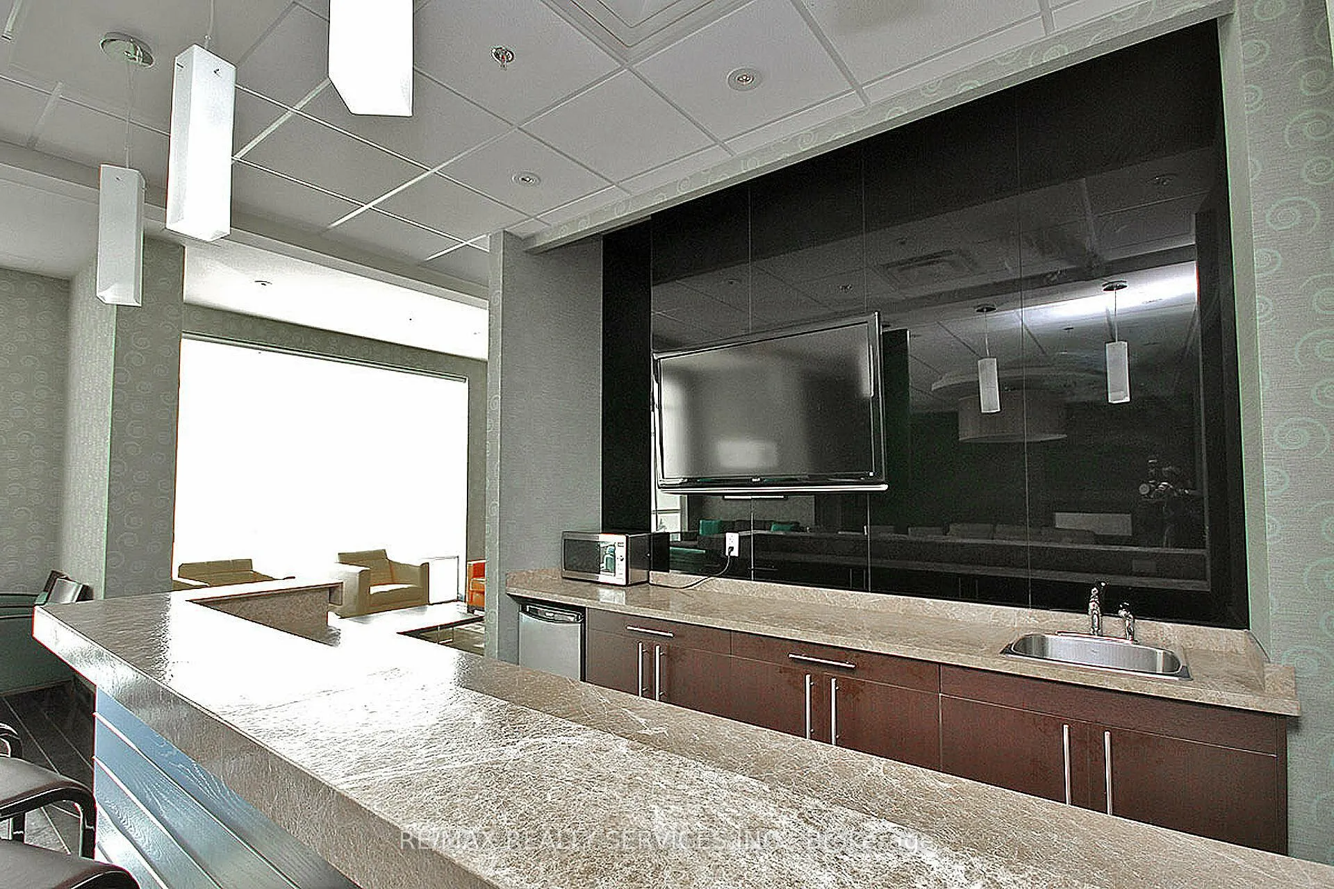 Photo 32 of Unit 211, 215 Queen Street E, Brampton, Queen Street Corridor — HOMEH