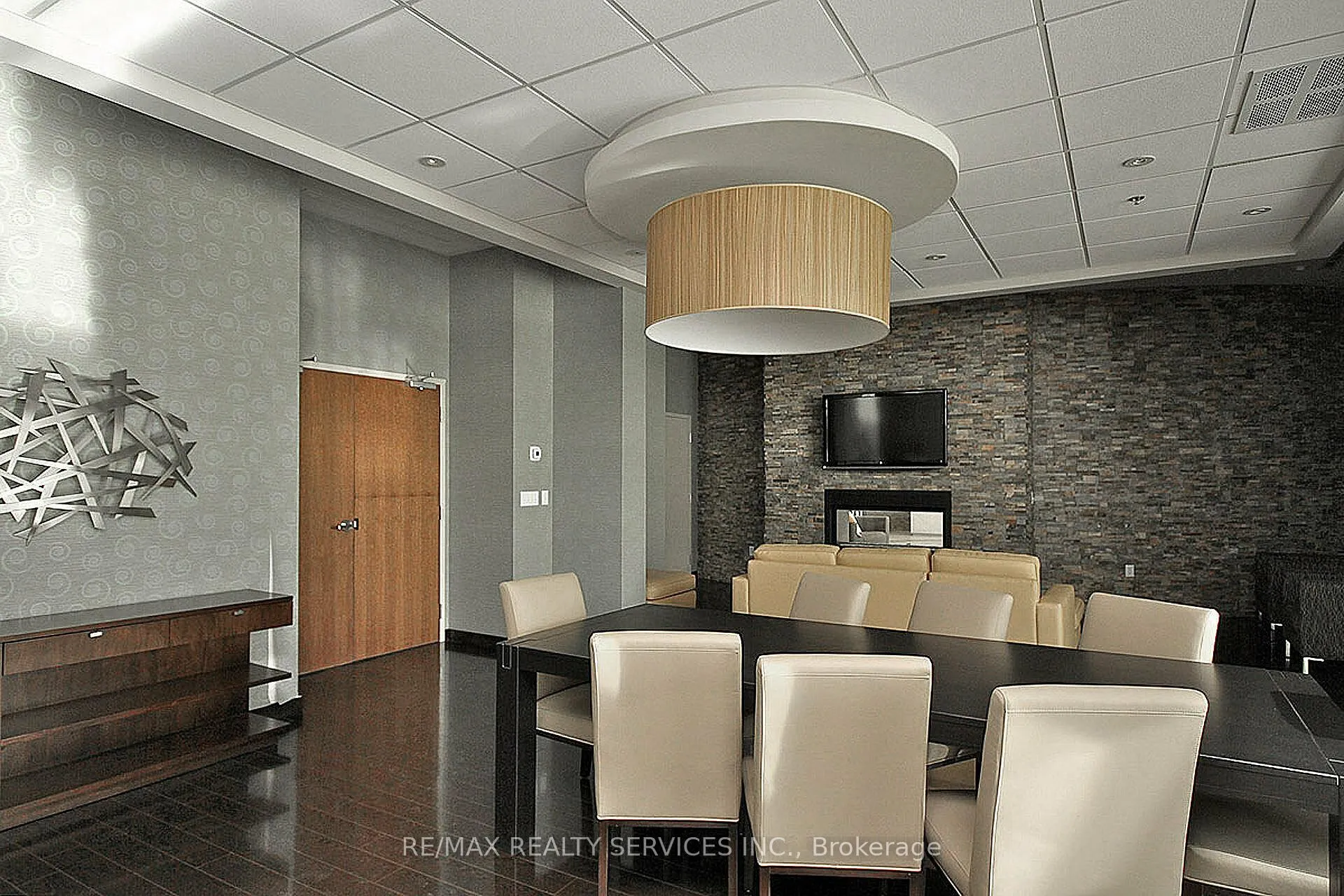 Photo 34 of Unit 211, 215 Queen Street E, Brampton, Queen Street Corridor — HOMEH