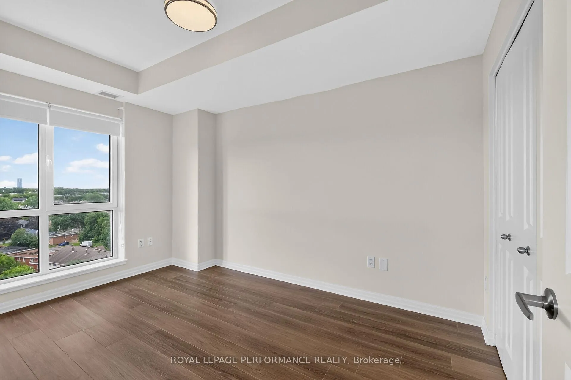 Photo 24 of Unit 907, 90 Landry Street, Ottawa, Vanier — HOMEH