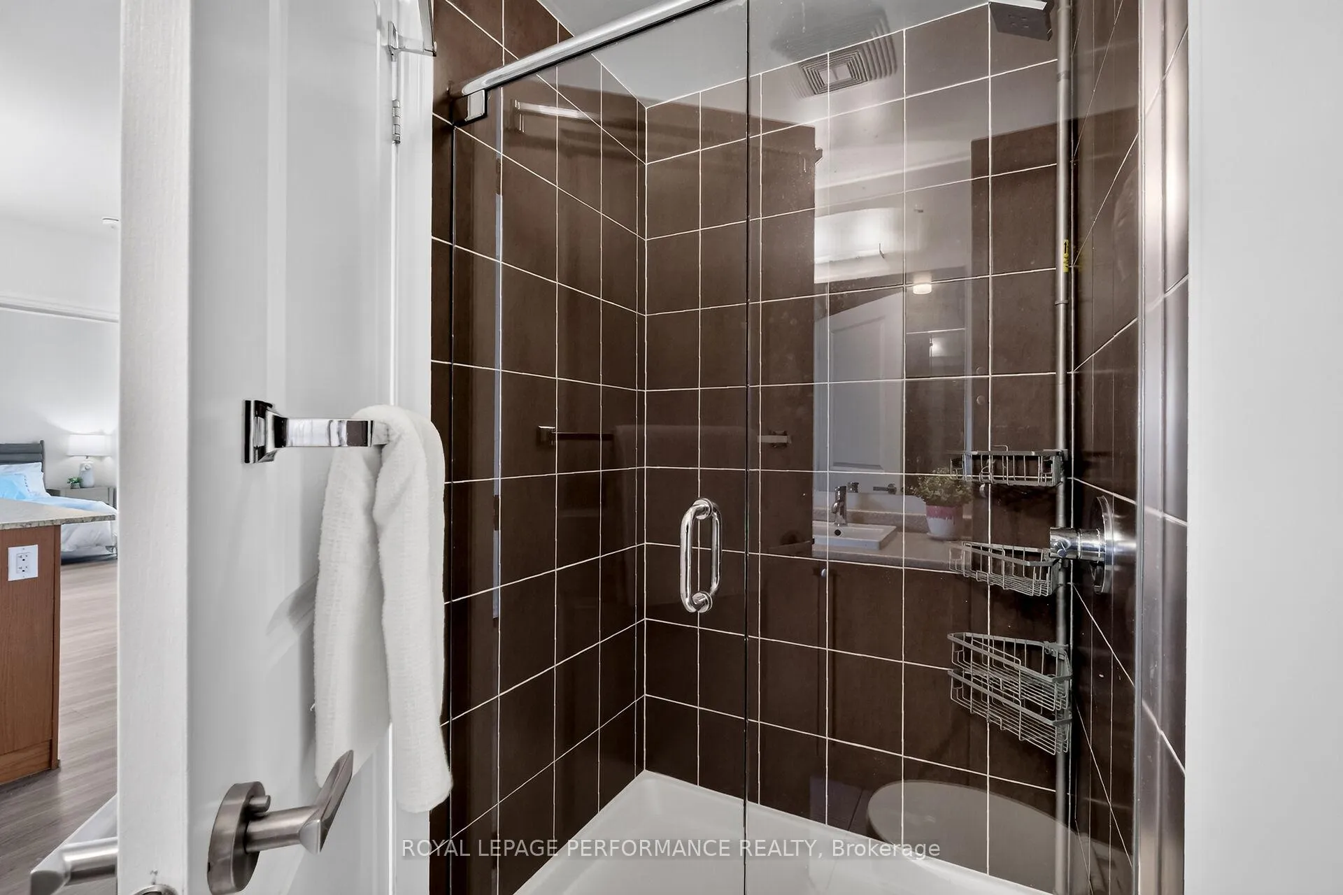 Photo 28 of Unit 907, 90 Landry Street, Ottawa, Vanier — HOMEH