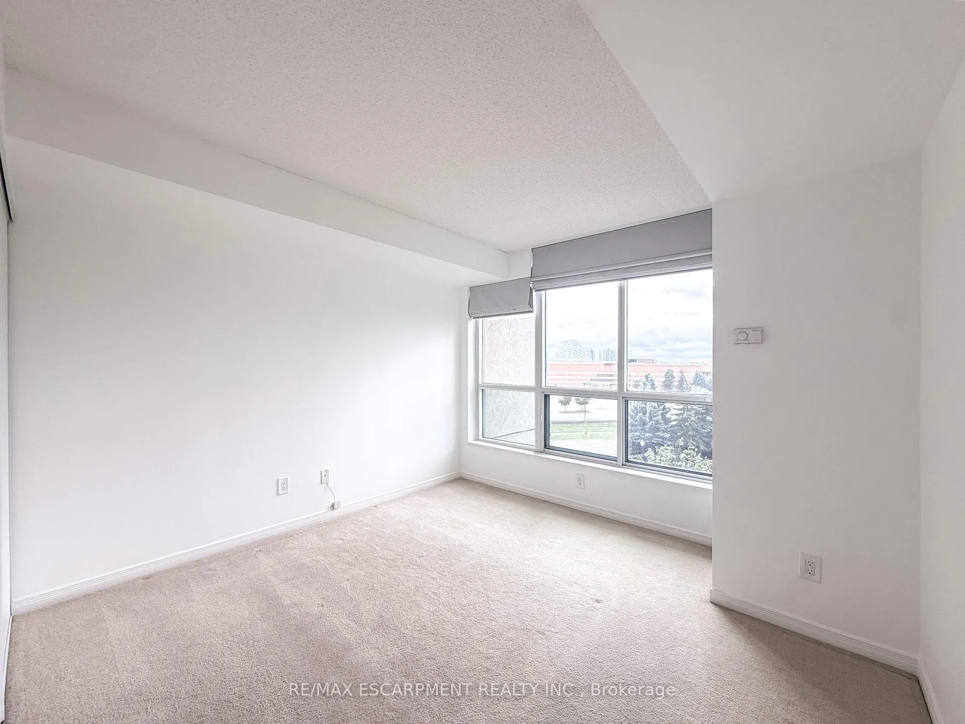 Photo 11 of Unit 509, 2545 Erin Centre Boulevard, Mississauga, Central Erin Mills — HOMEH