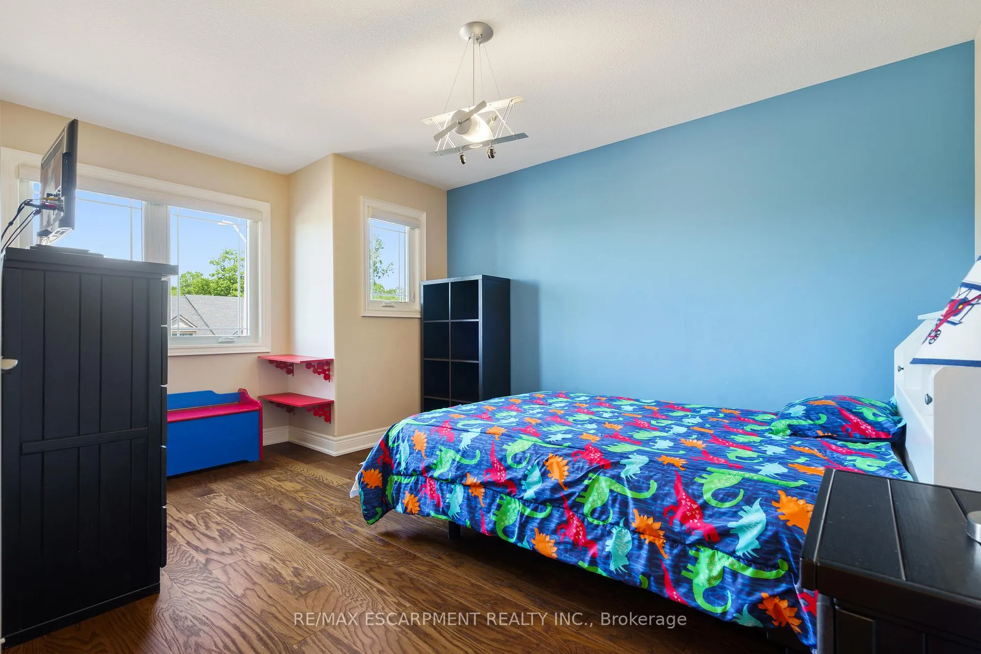Photo 24 of 8952 Black Forest Crescent, Niagara Falls, Forestview — HOMEH