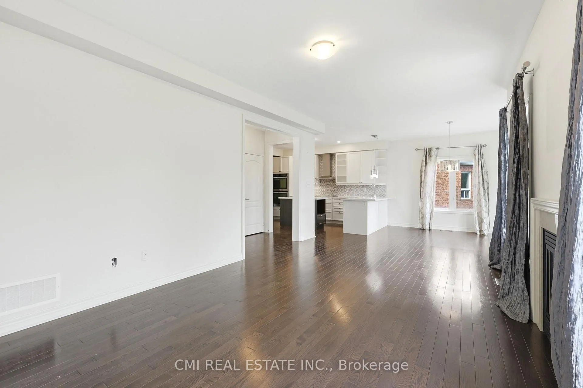 Photo 6 of 1321 Kenmark Avenue, Oshawa, Taunton — HOMEH