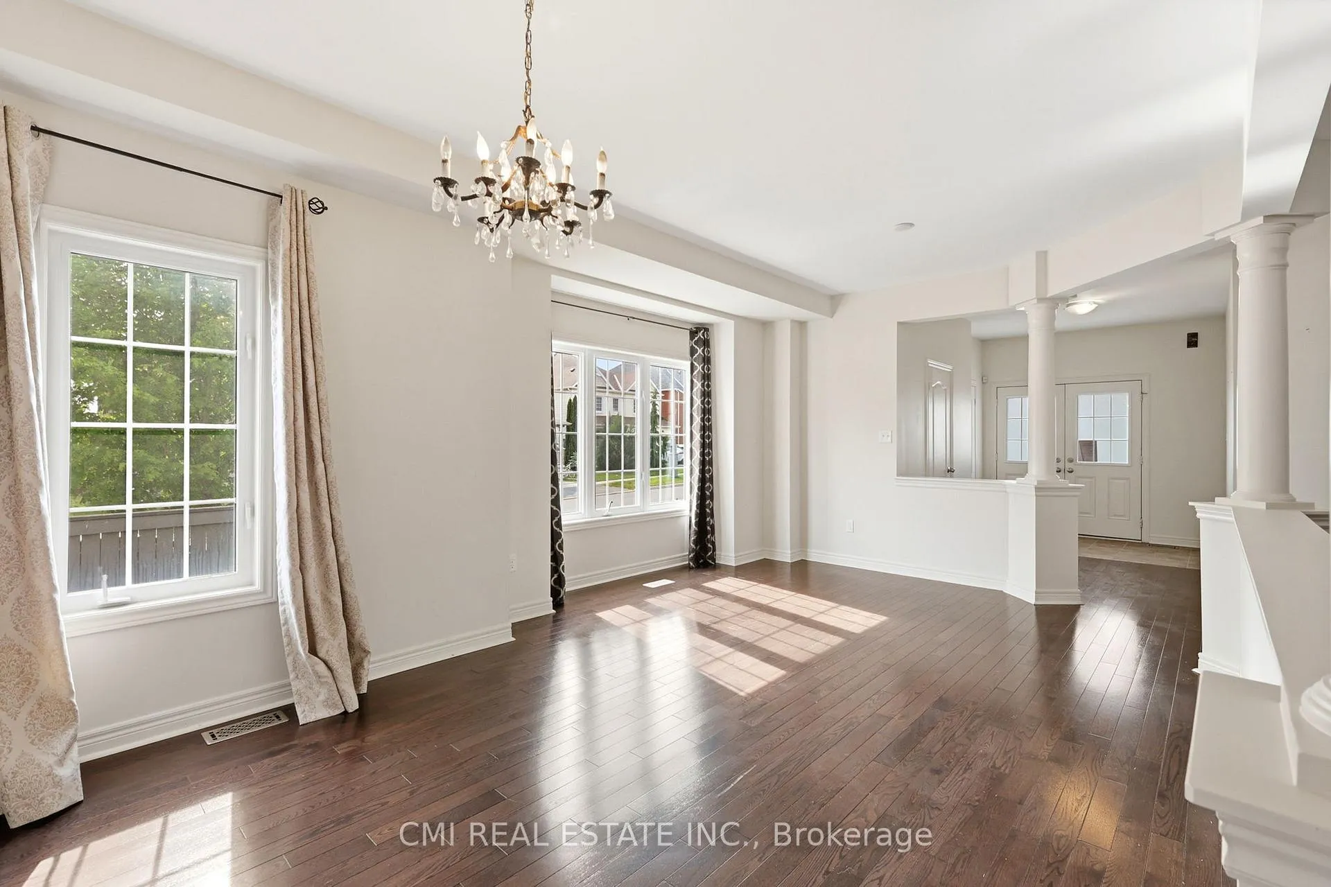 Photo 12 of 1321 Kenmark Avenue, Oshawa, Taunton — HOMEH
