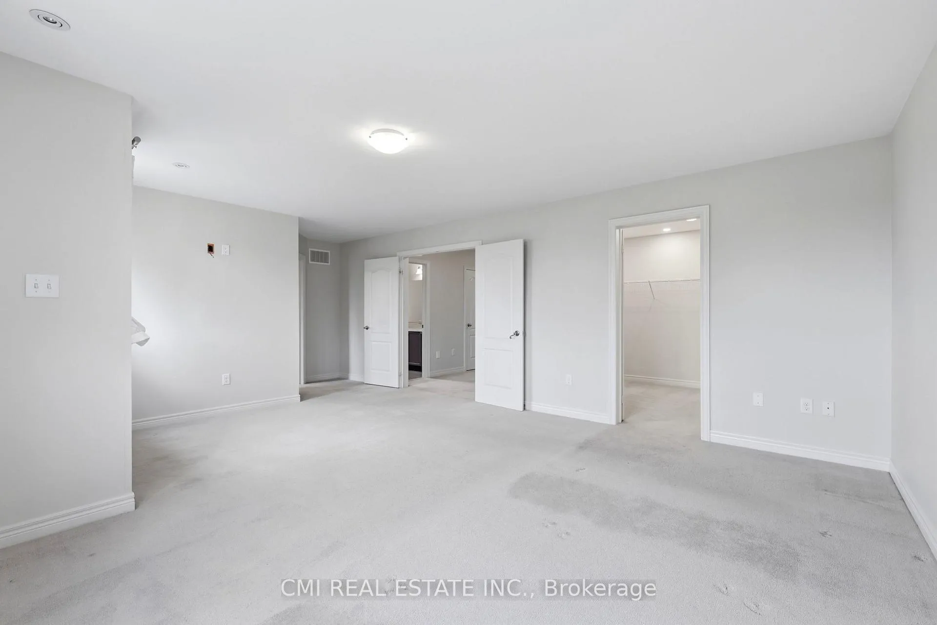 Photo 18 of 1321 Kenmark Avenue, Oshawa, Taunton — HOMEH