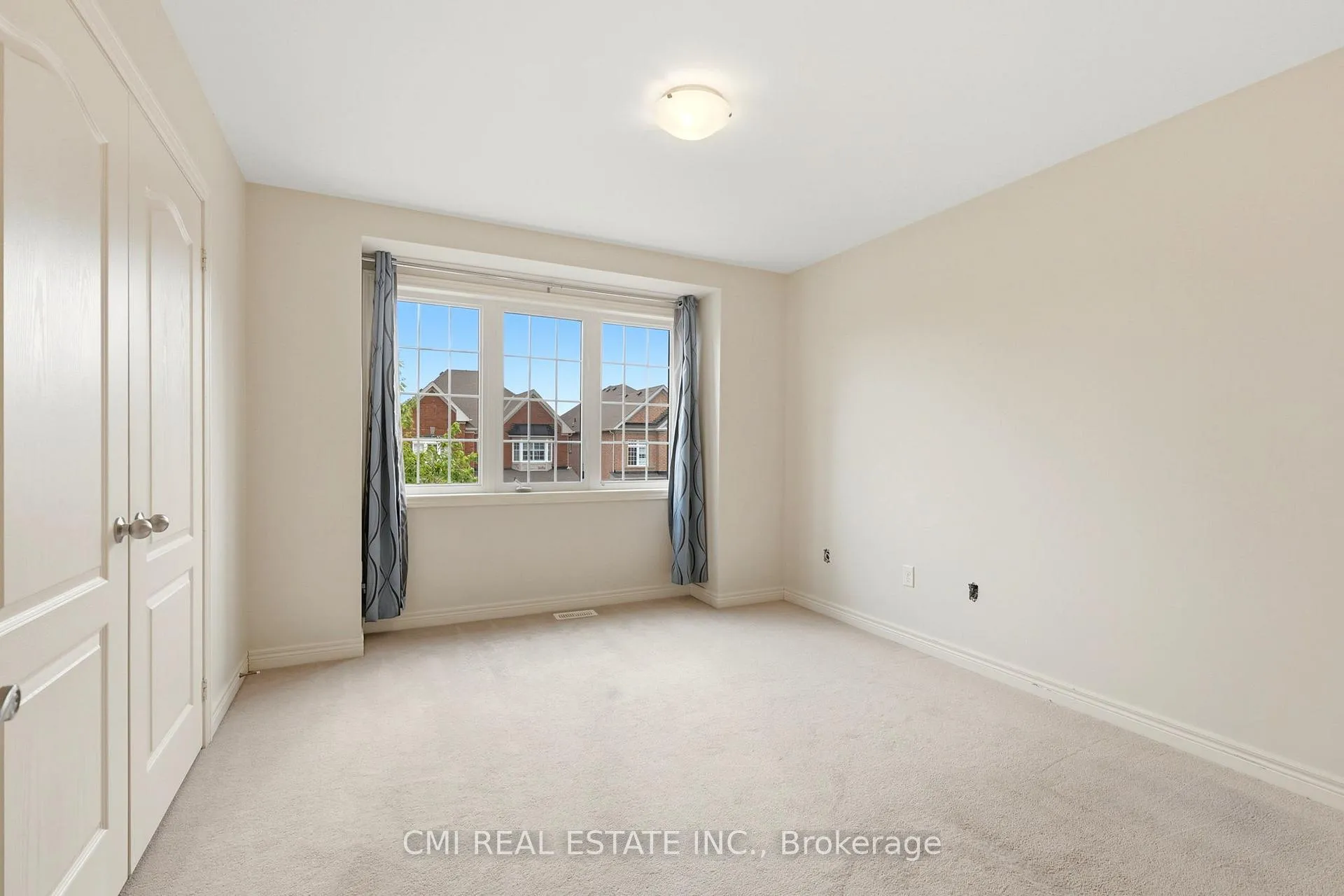 Photo 22 of 1321 Kenmark Avenue, Oshawa, Taunton — HOMEH