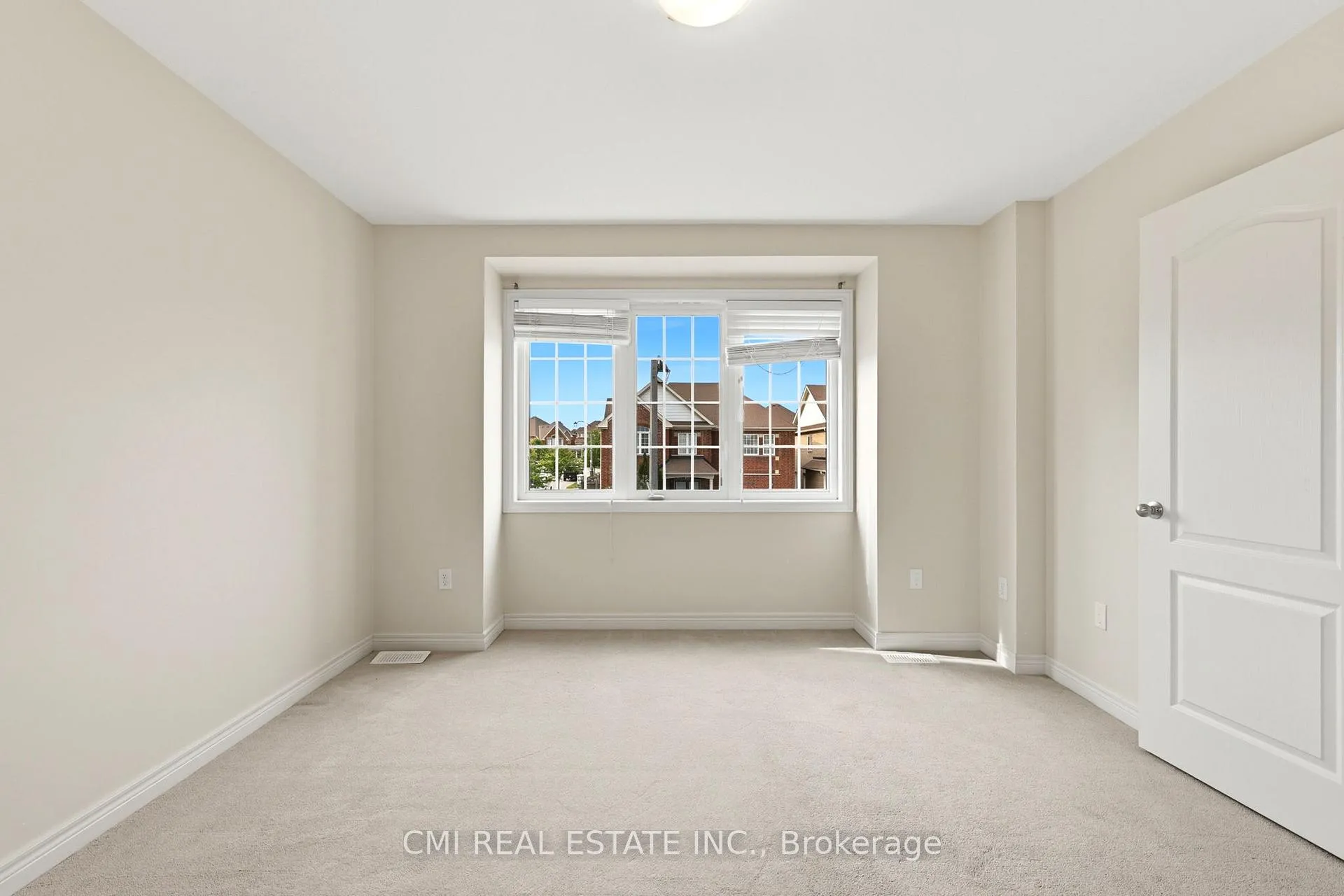 Photo 28 of 1321 Kenmark Avenue, Oshawa, Taunton — HOMEH