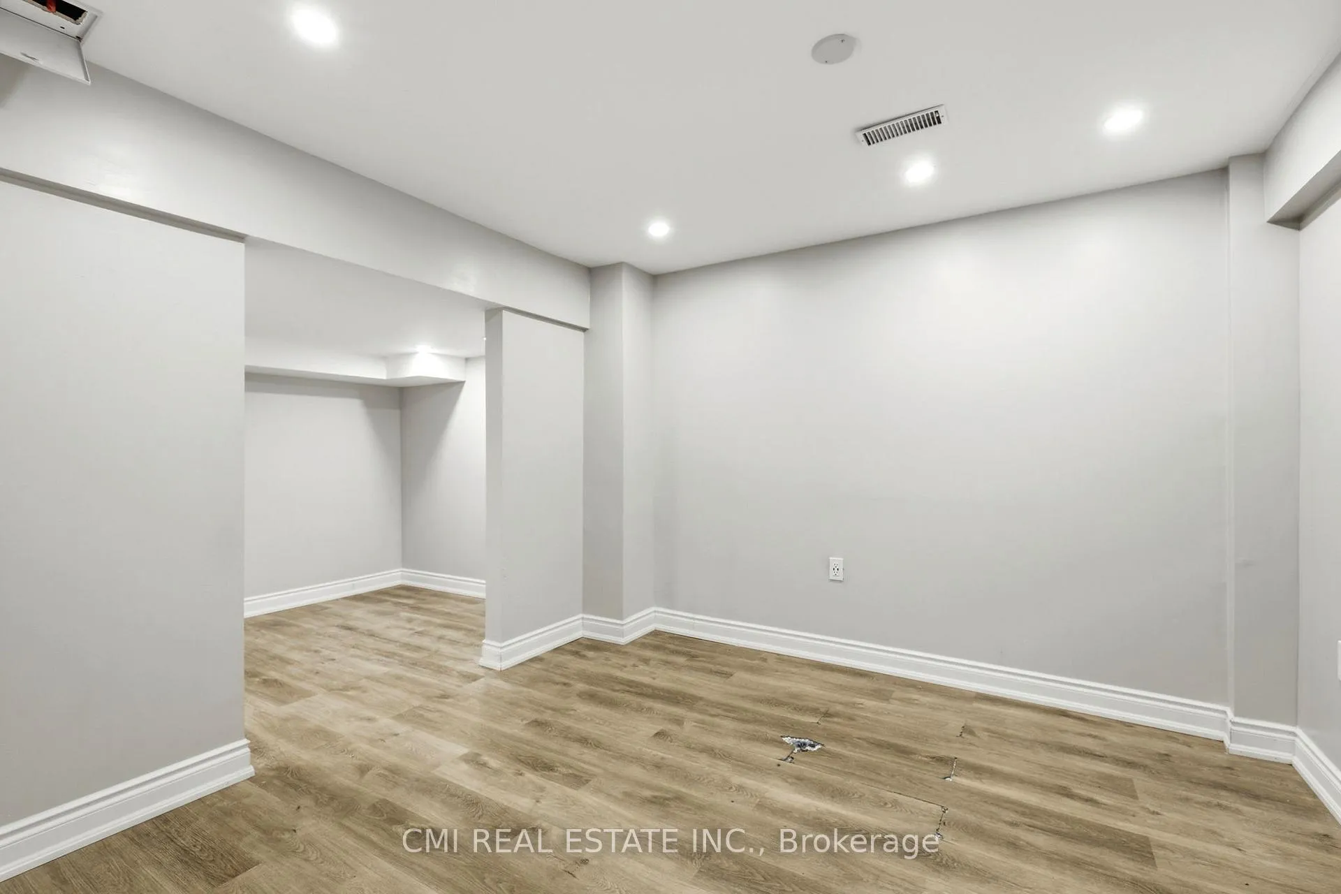 Photo 34 of 1321 Kenmark Avenue, Oshawa, Taunton — HOMEH