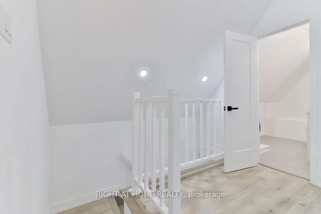 Photo 4 of Unit 3, 45 Brock Avenue, Toronto, South Parkdale — HOMEH