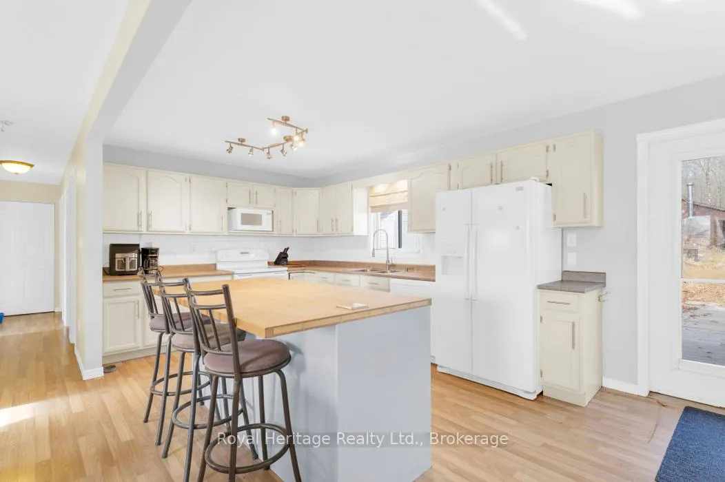 Photo 9 of 93 Tannery Road, Madoc — HOMEH
