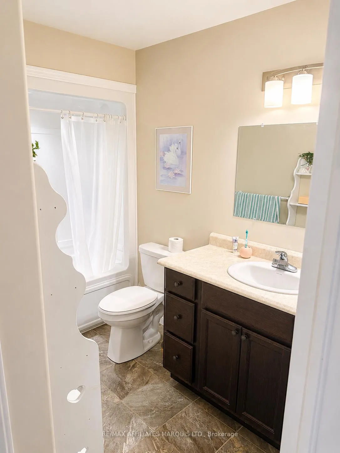 Photo 17 of 23B Caldwell Drive, South Dundas, Iroquois — HOMEH