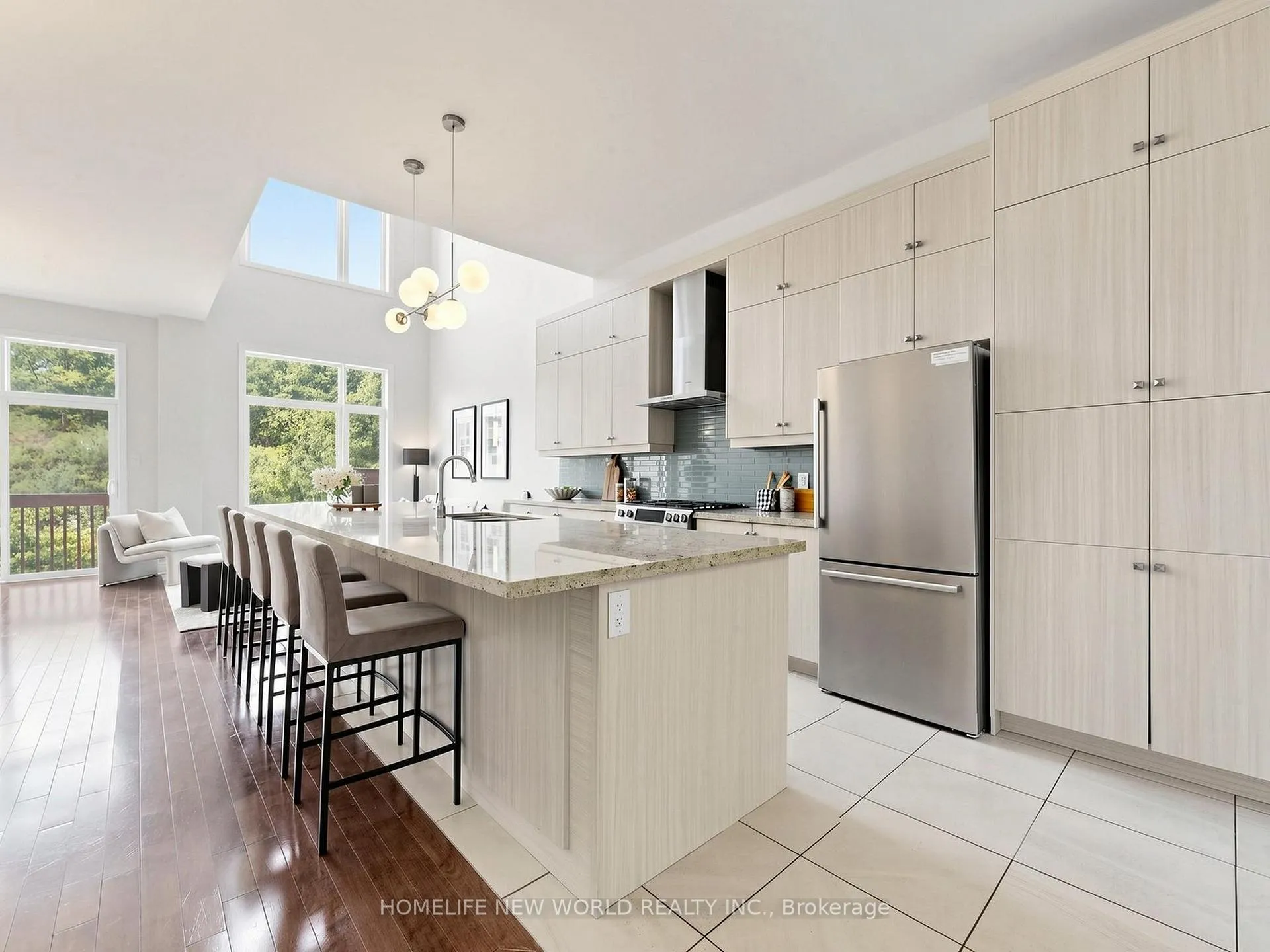 Photo 8 of 590 Marc Santi Boulevard, Vaughan, Patterson — HOMEH