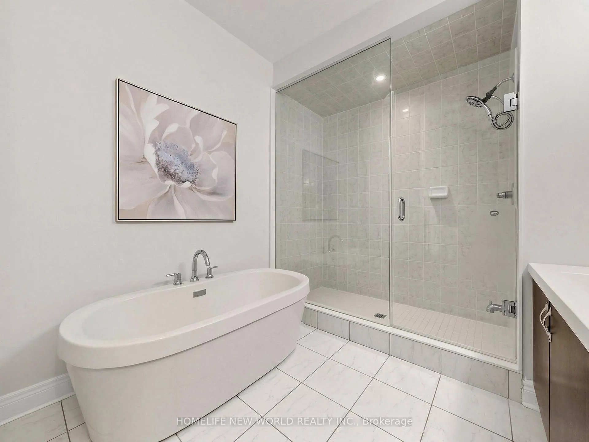 Photo 23 of 590 Marc Santi Boulevard, Vaughan, Patterson — HOMEH