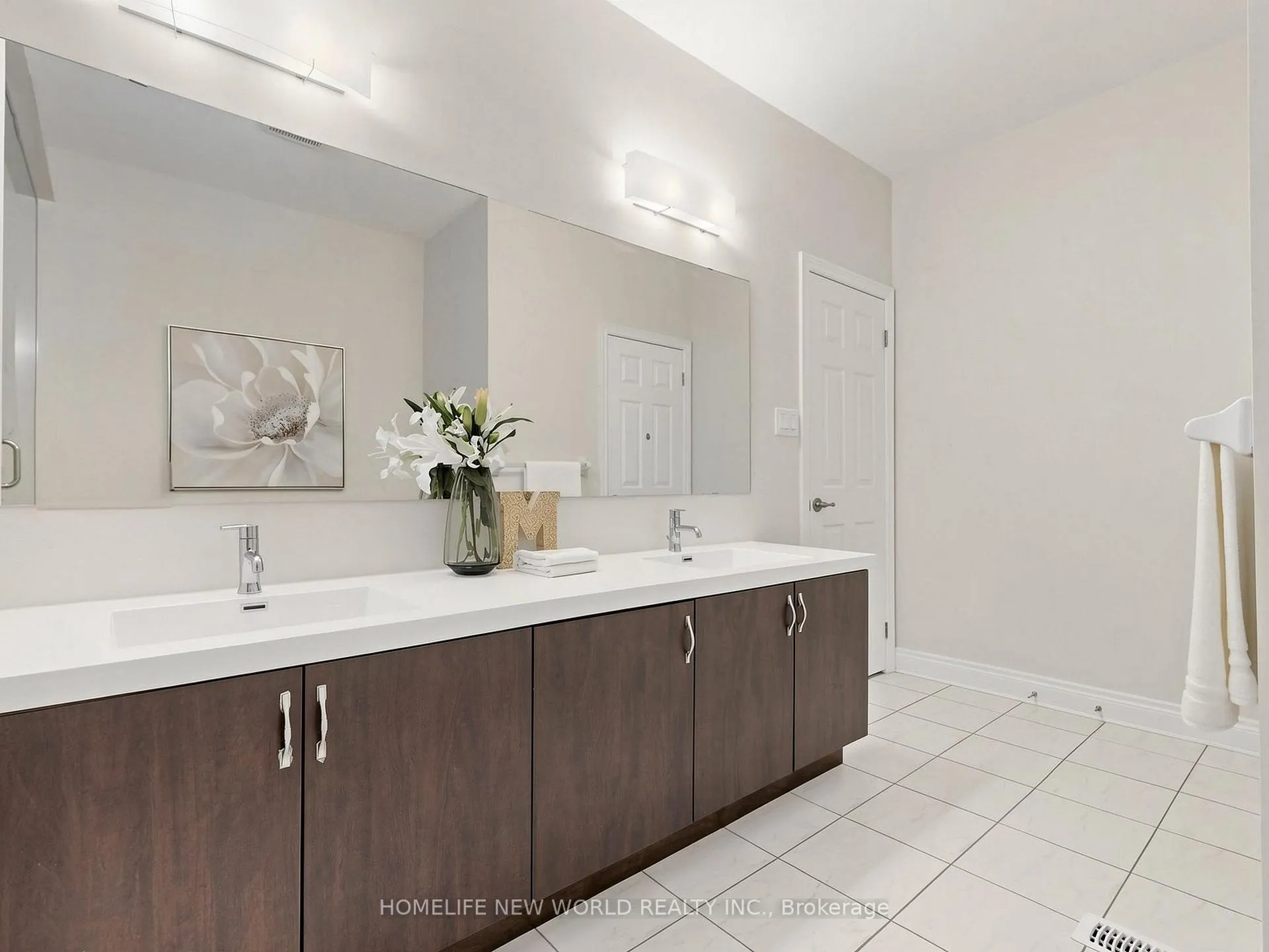 Photo 26 of 590 Marc Santi Boulevard, Vaughan, Patterson — HOMEH