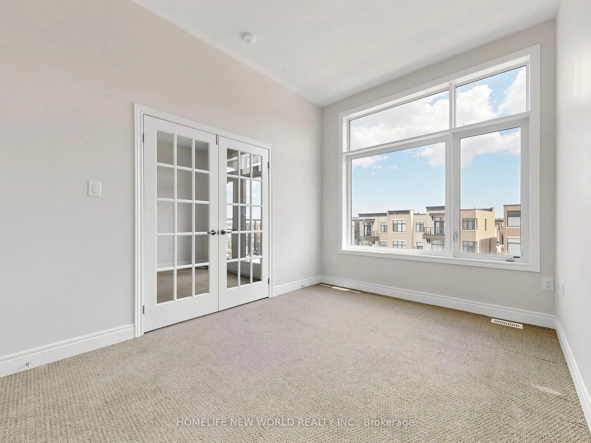 Photo 28 of 590 Marc Santi Boulevard, Vaughan, Patterson — HOMEH