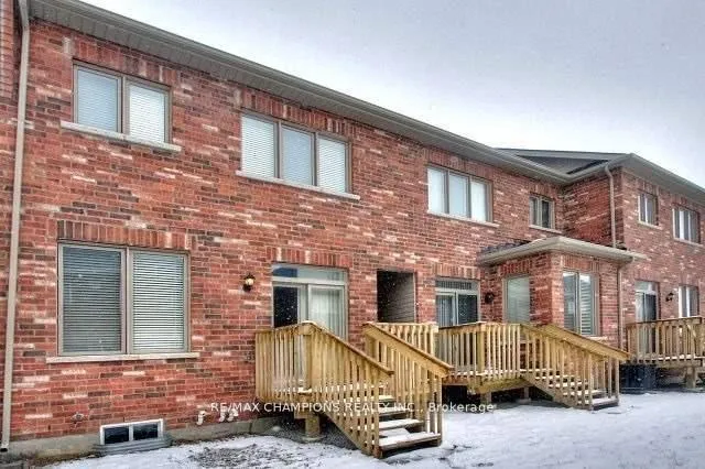 Photo 21 of 64 Pennycross Crescent, Brampton, Northwest Brampton — HOMEH