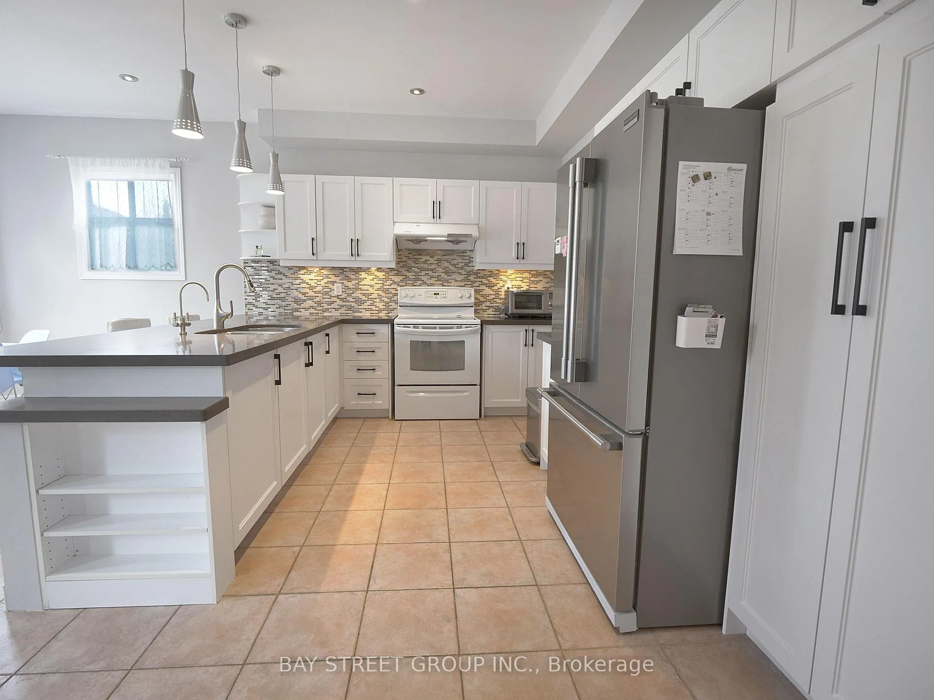 Photo 10 of 346 Castan Avenue, Markham, Village Green-South Unionville — HOMEH