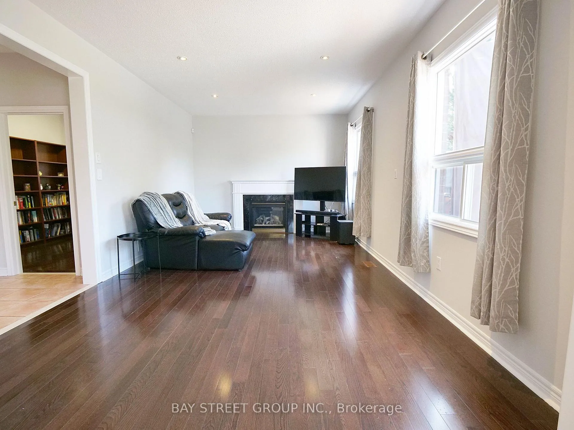 Photo 16 of 346 Castan Avenue, Markham, Village Green-South Unionville — HOMEH