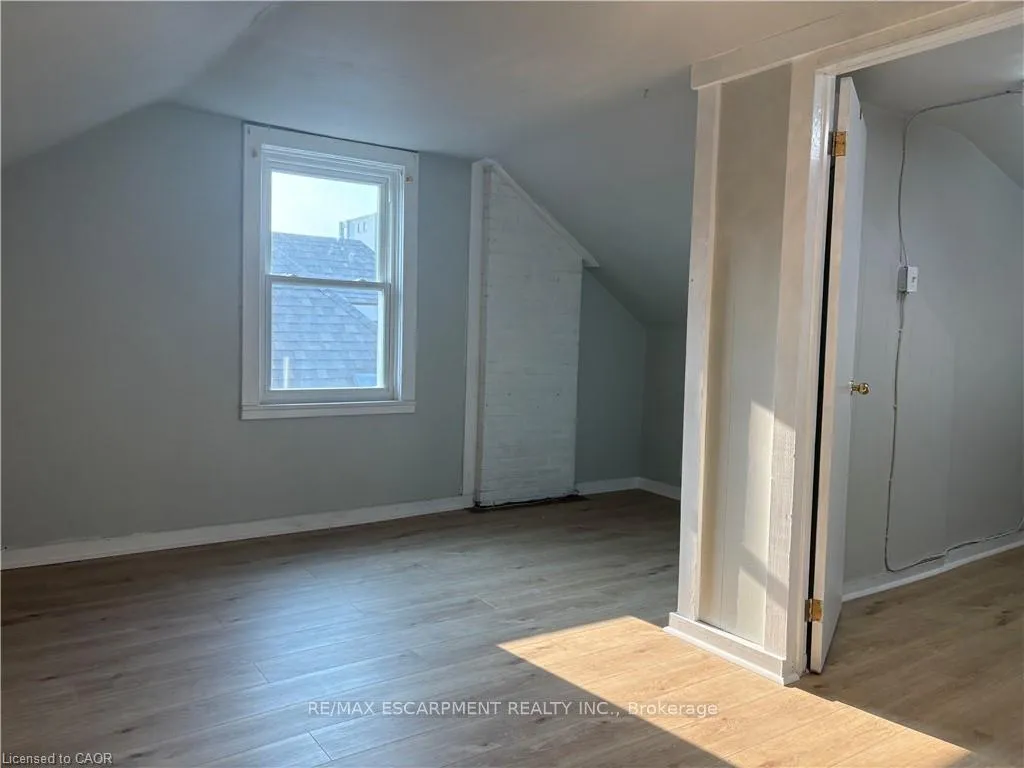 Photo 12 of Unit 2F & 3F, 269 Main Street W, Hamilton, Kirkendall — HOMEH