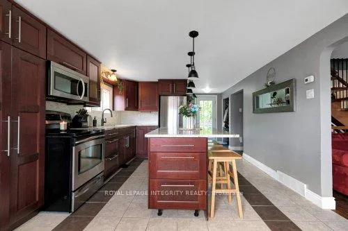Photo 14 of 90 First Avenue, Arnprior, Arnprior — HOMEH