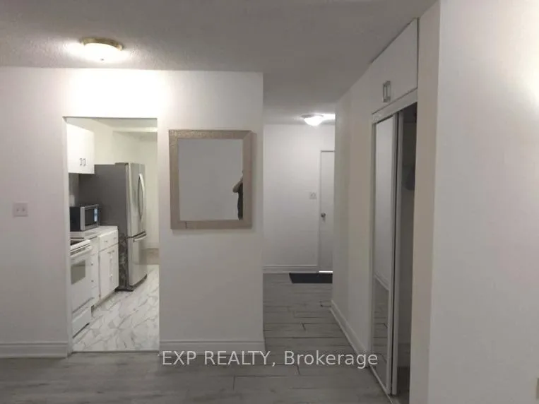 Photo 8 of Unit 816, 320 Dixon Road, Etobicoke, Kingsview Village-The Westway — HOMEH
