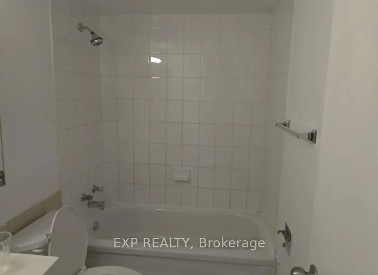 Photo 17 of Unit 816, 320 Dixon Road, Etobicoke, Kingsview Village-The Westway — HOMEH