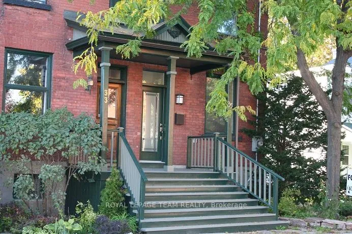 Photo 1 of 35 Ivy Crescent, Ottawa, Lindenlea — HOMEH