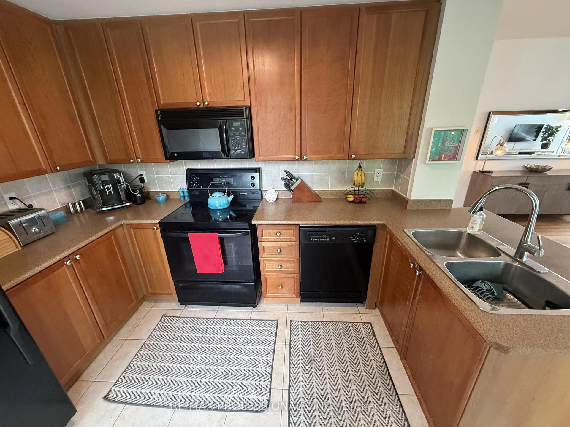 Photo 28 of Unit 216, 80 Port Street E, Mississauga, Port Credit — HOMEH