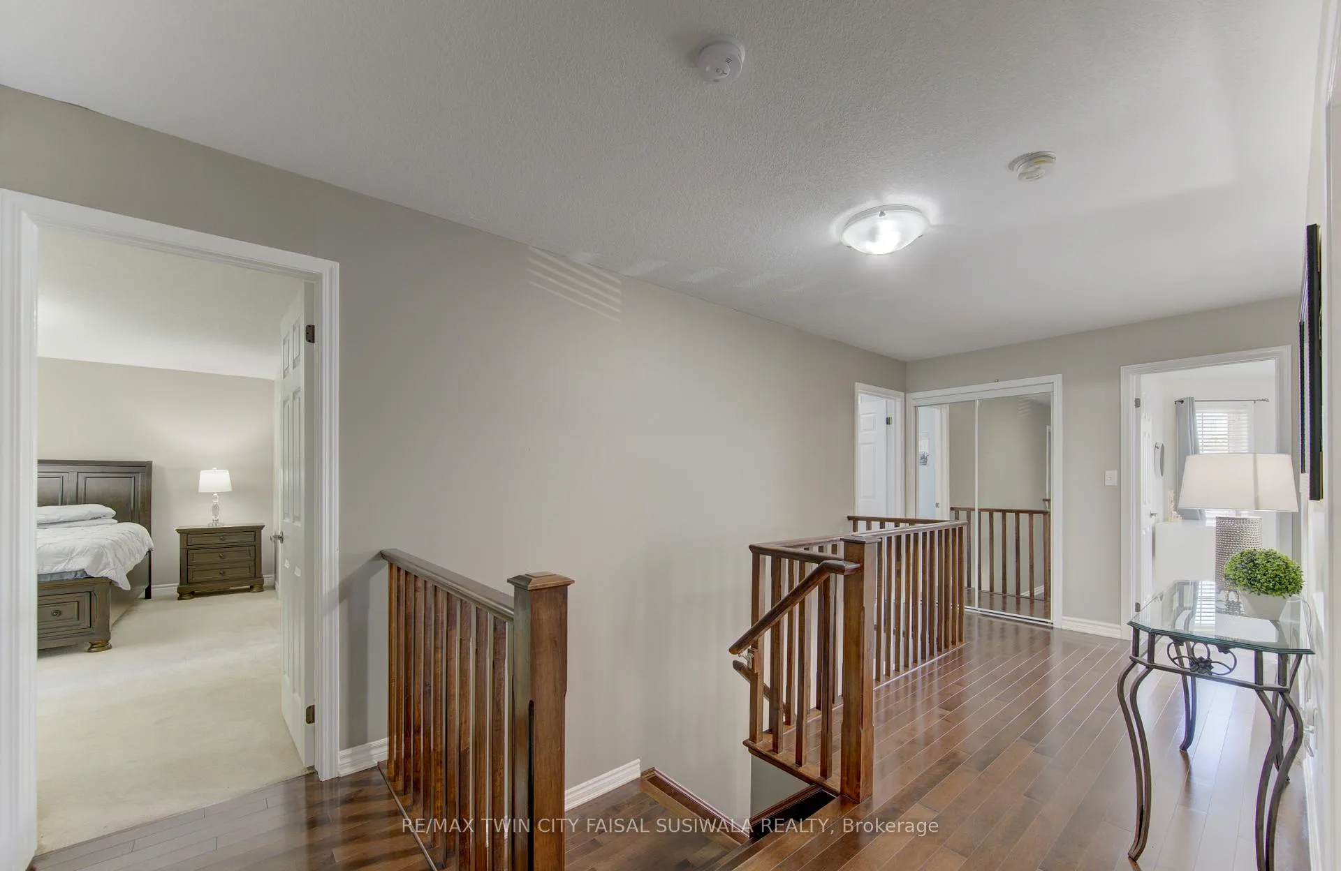 Photo 21 of 184 Fletcher Circle, Cambridge, Silver Heights — HOMEH