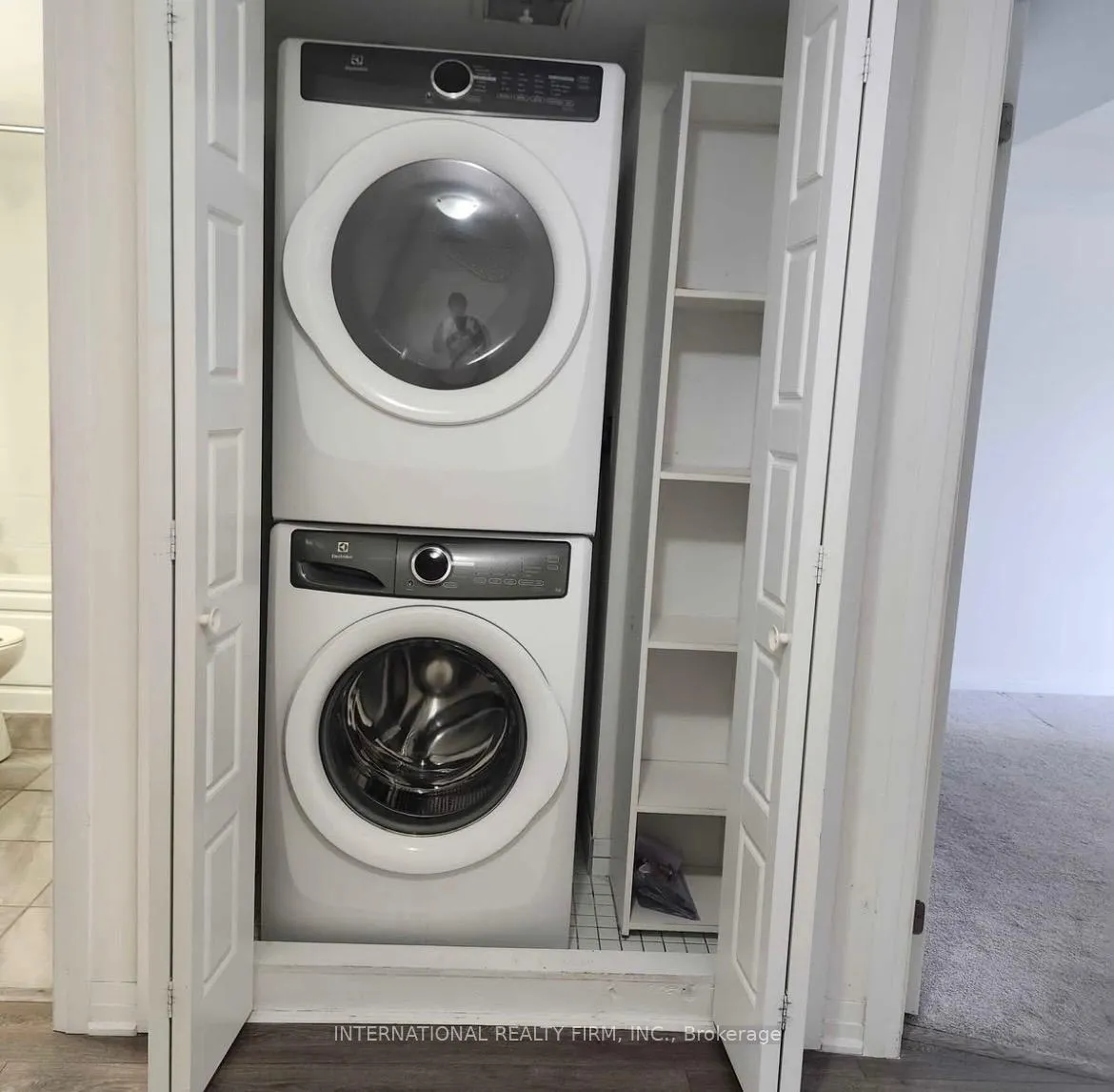 Photo 2 of Unit 2, 163 William Duncan Road, North York, Downsview-Roding-CFB — HOMEH