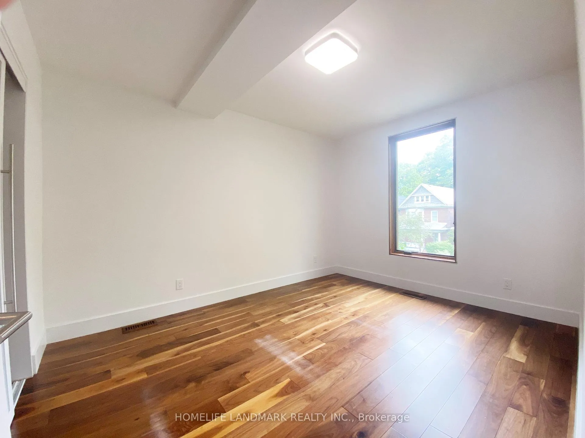 Photo 19 of 32 Elmer Avenue, Toronto, The Beaches — HOMEH