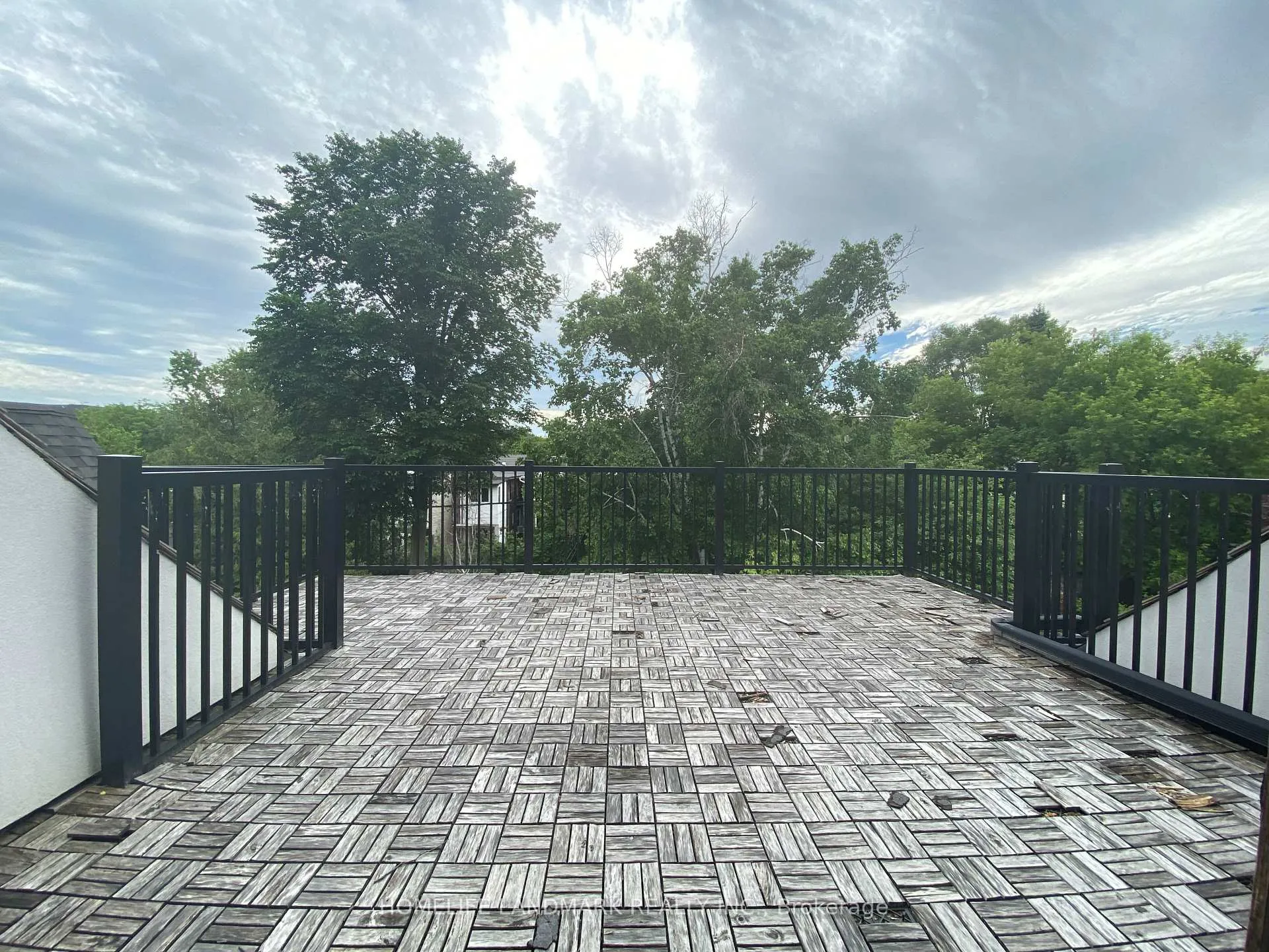 Photo 27 of 32 Elmer Avenue, Toronto, The Beaches — HOMEH