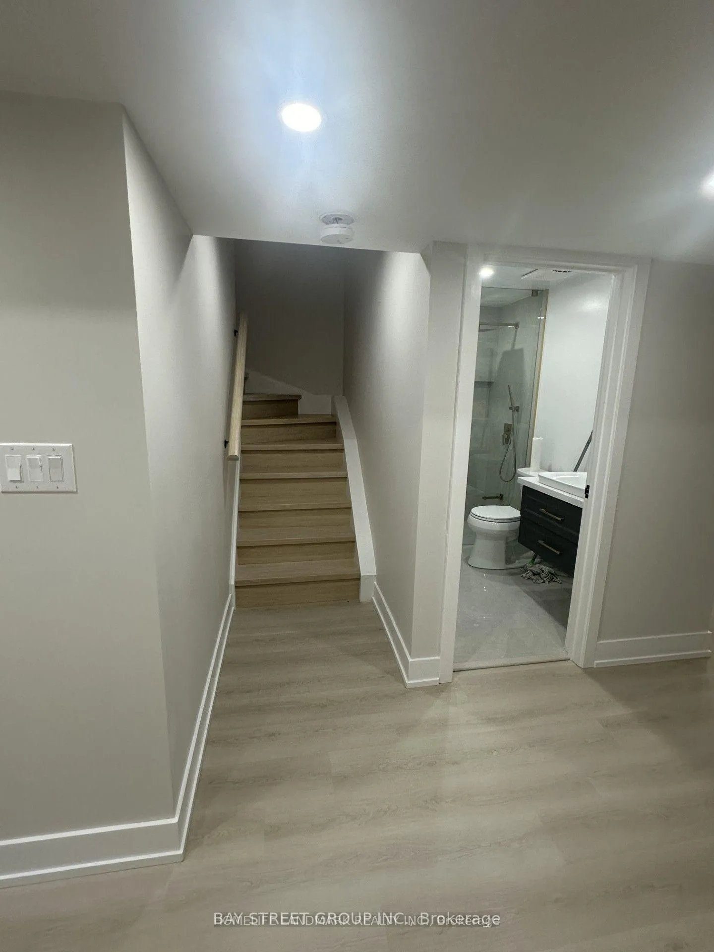 Photo 12 of 14 George Kirby Street, Vaughan, Patterson — HOMEH