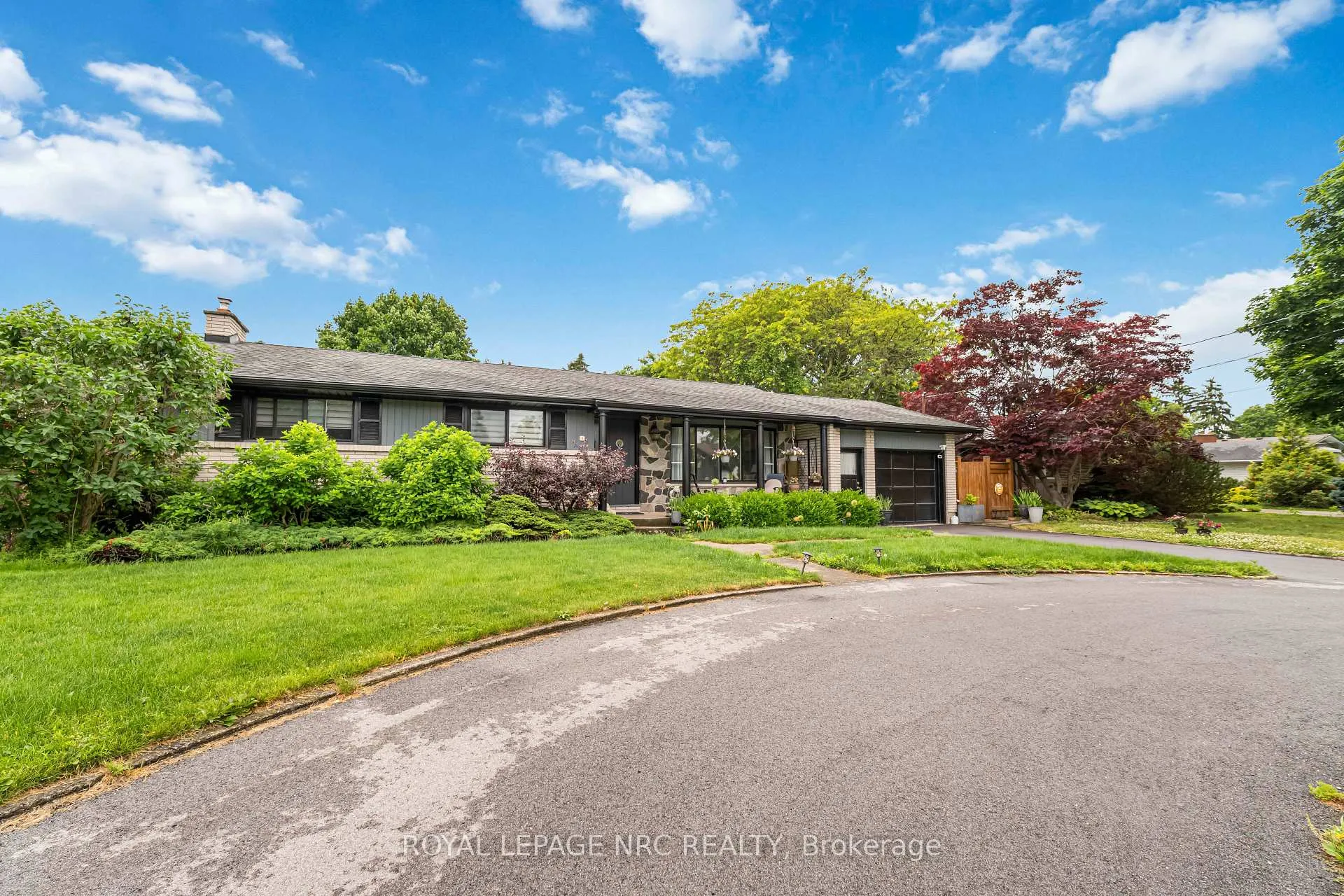 Photo 1 of 9 Cartier Drive, St. Catharines, Vine/Linwell — HOMEH