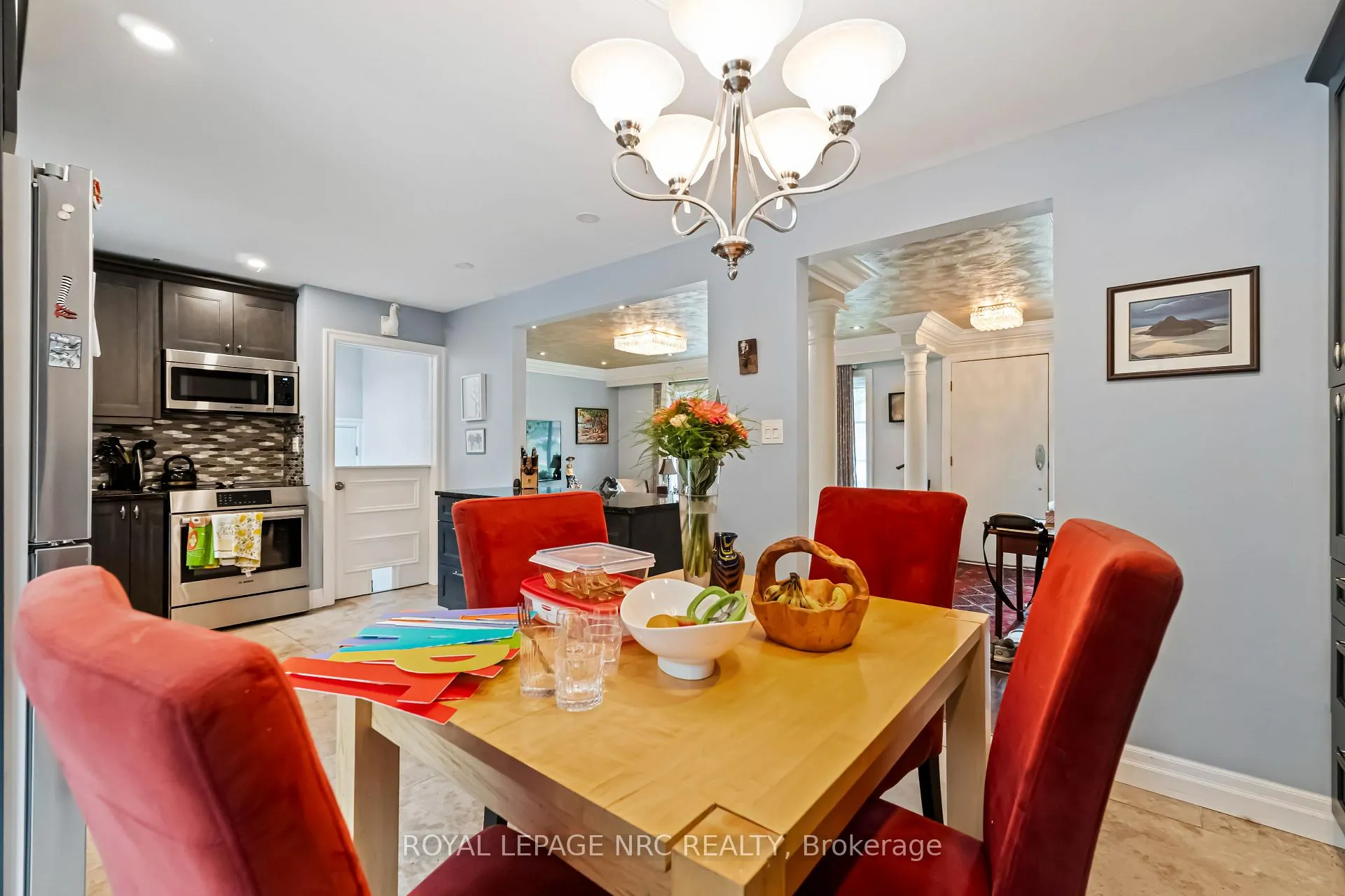 Photo 14 of 9 Cartier Drive, St. Catharines, Vine/Linwell — HOMEH