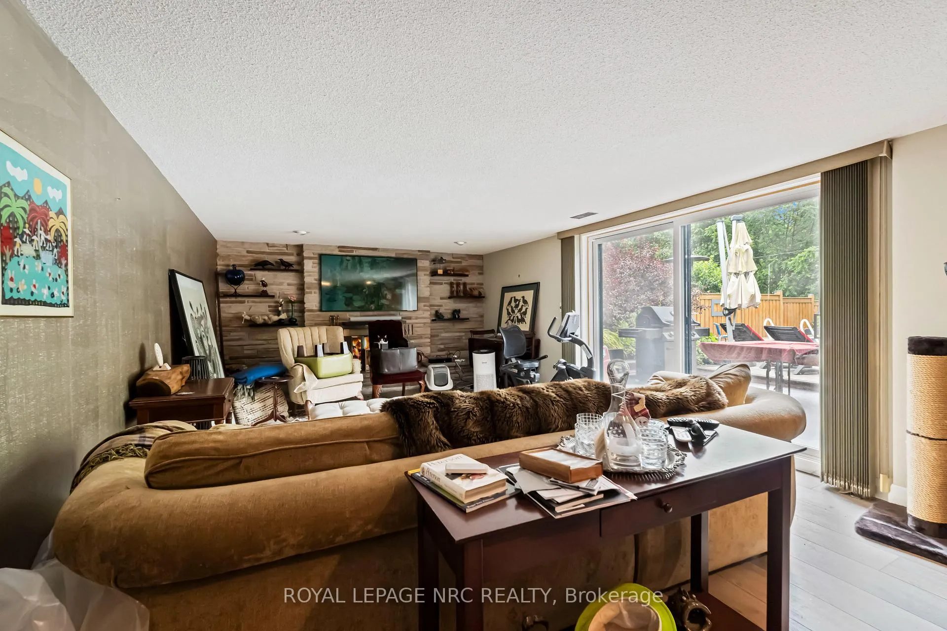 Photo 17 of 9 Cartier Drive, St. Catharines, Vine/Linwell — HOMEH