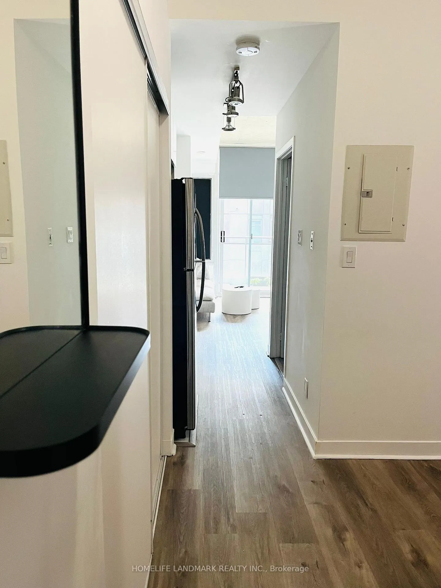 Photo 6 of Unit 309, 127 Queen Street E, Toronto, Church-Yonge Corridor — HOMEH