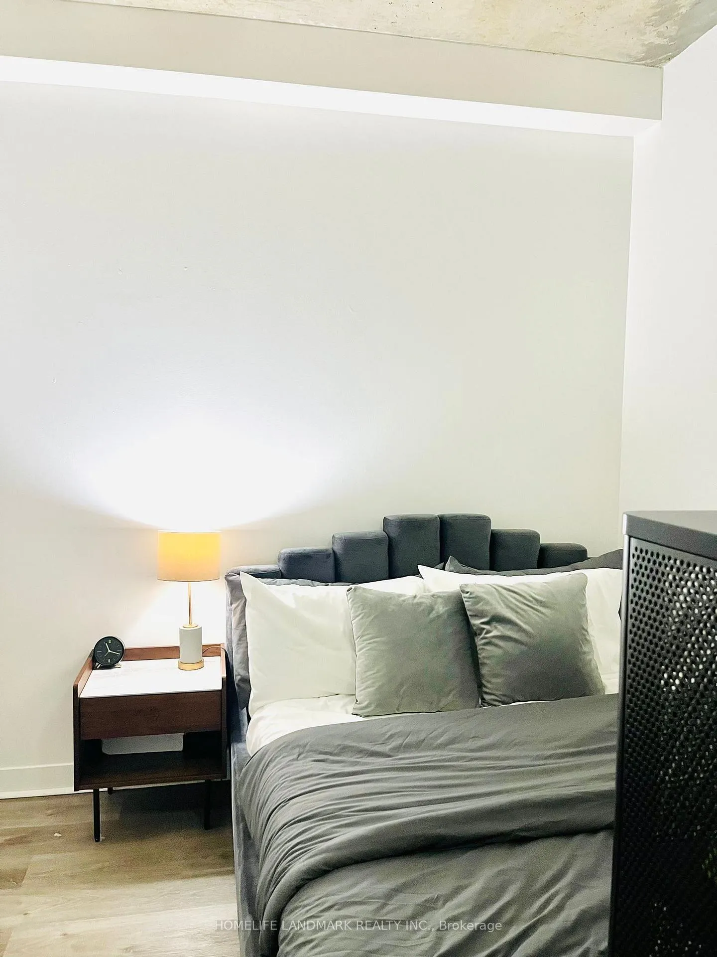 Photo 7 of Unit 309, 127 Queen Street E, Toronto, Church-Yonge Corridor — HOMEH